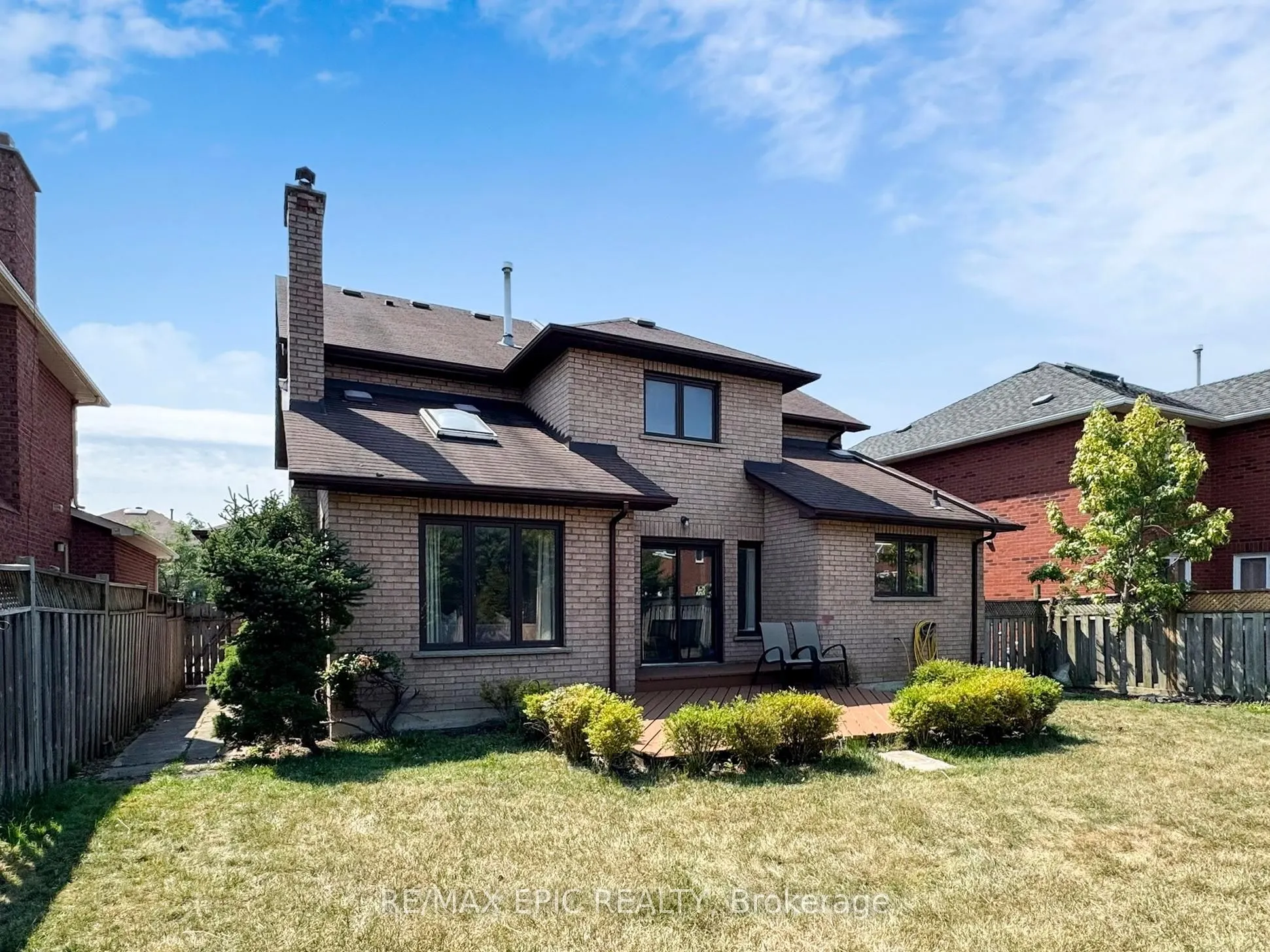 10 Corner Stone Crescent