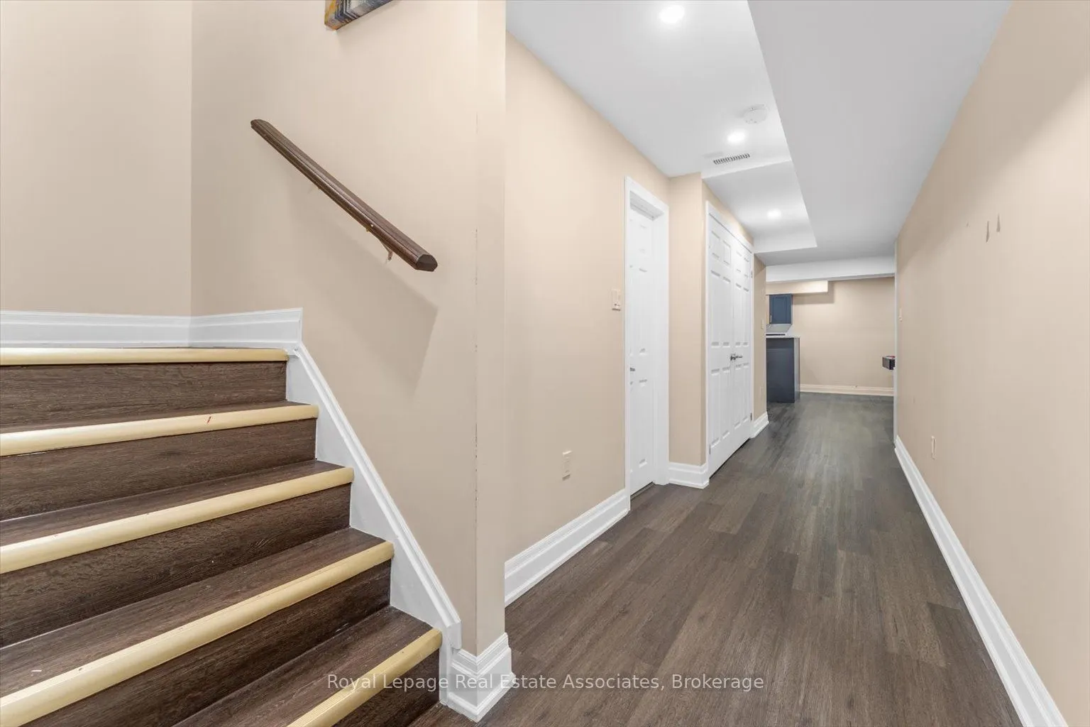17 Holroyd Street