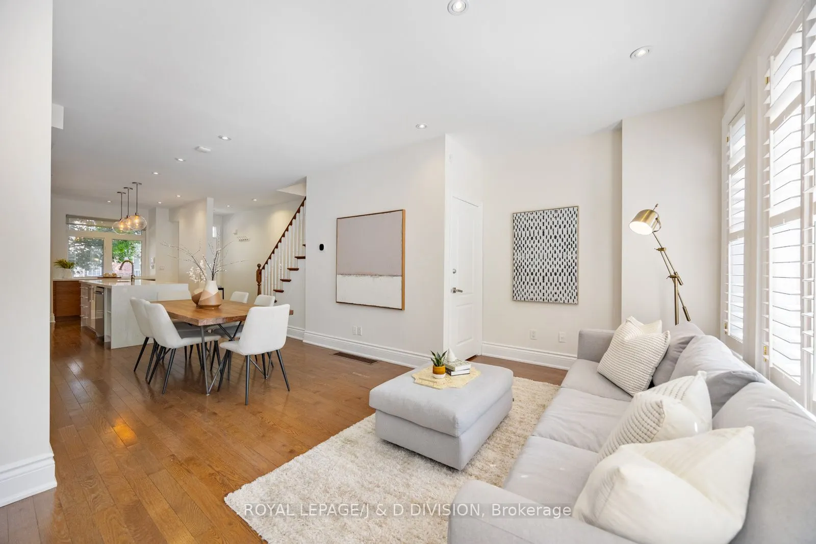 33 Clark Street