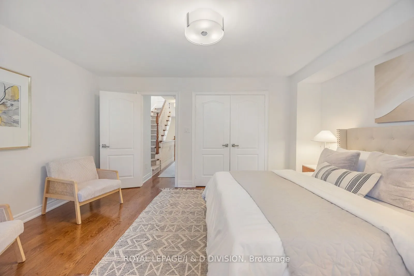 33 Clark Street