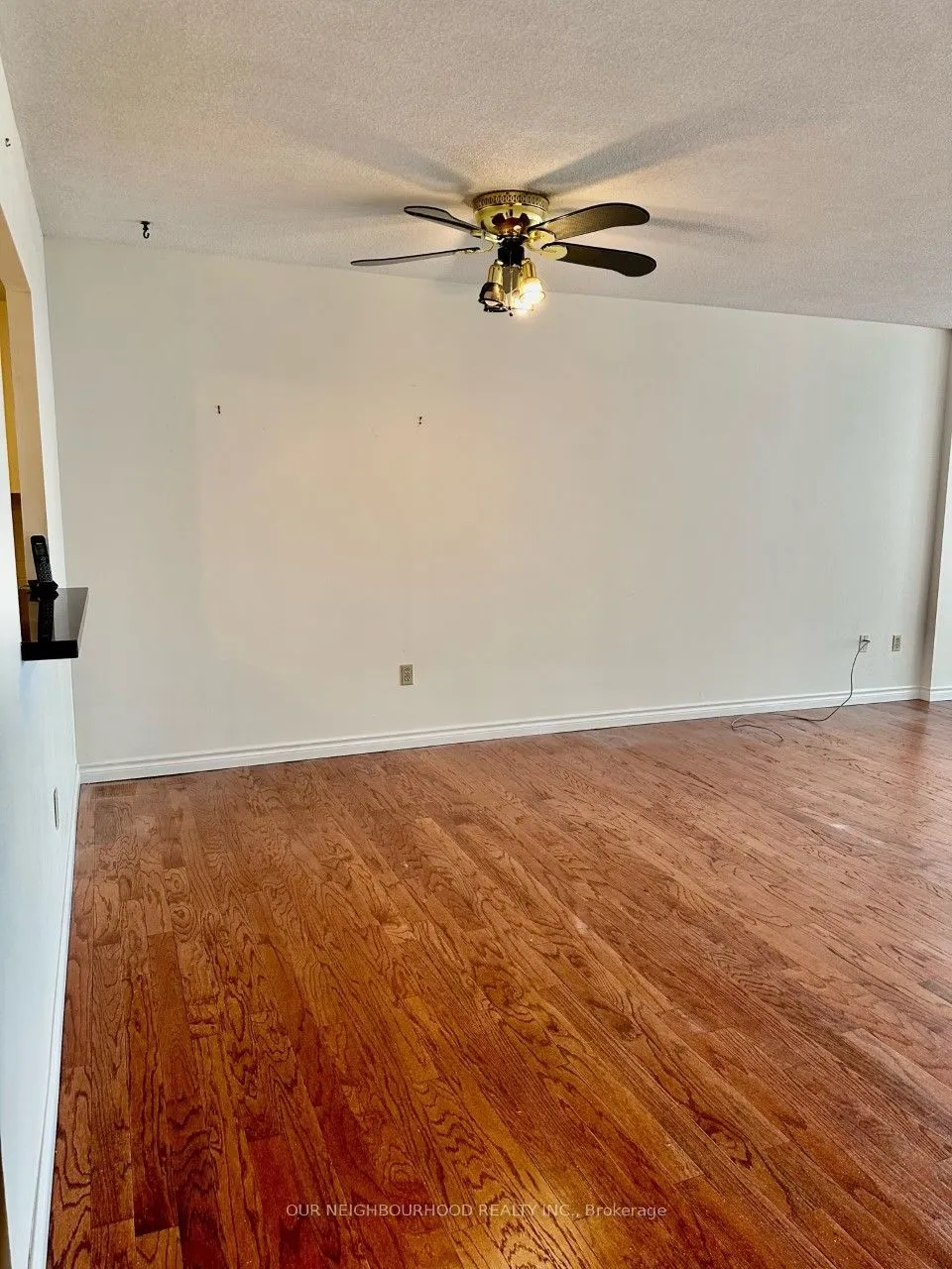 20 Dean Park Road, #611