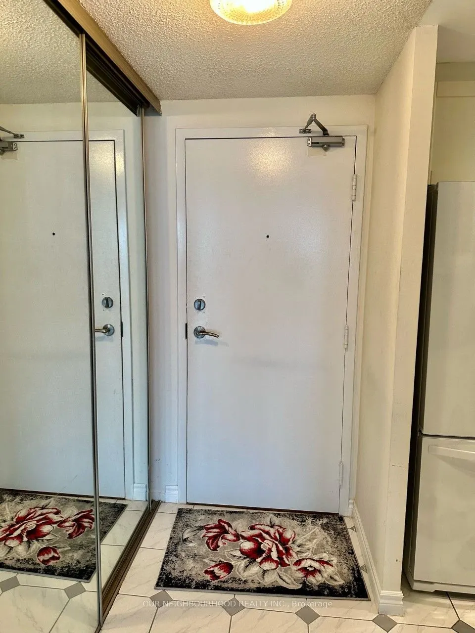 20 Dean Park Road, #611