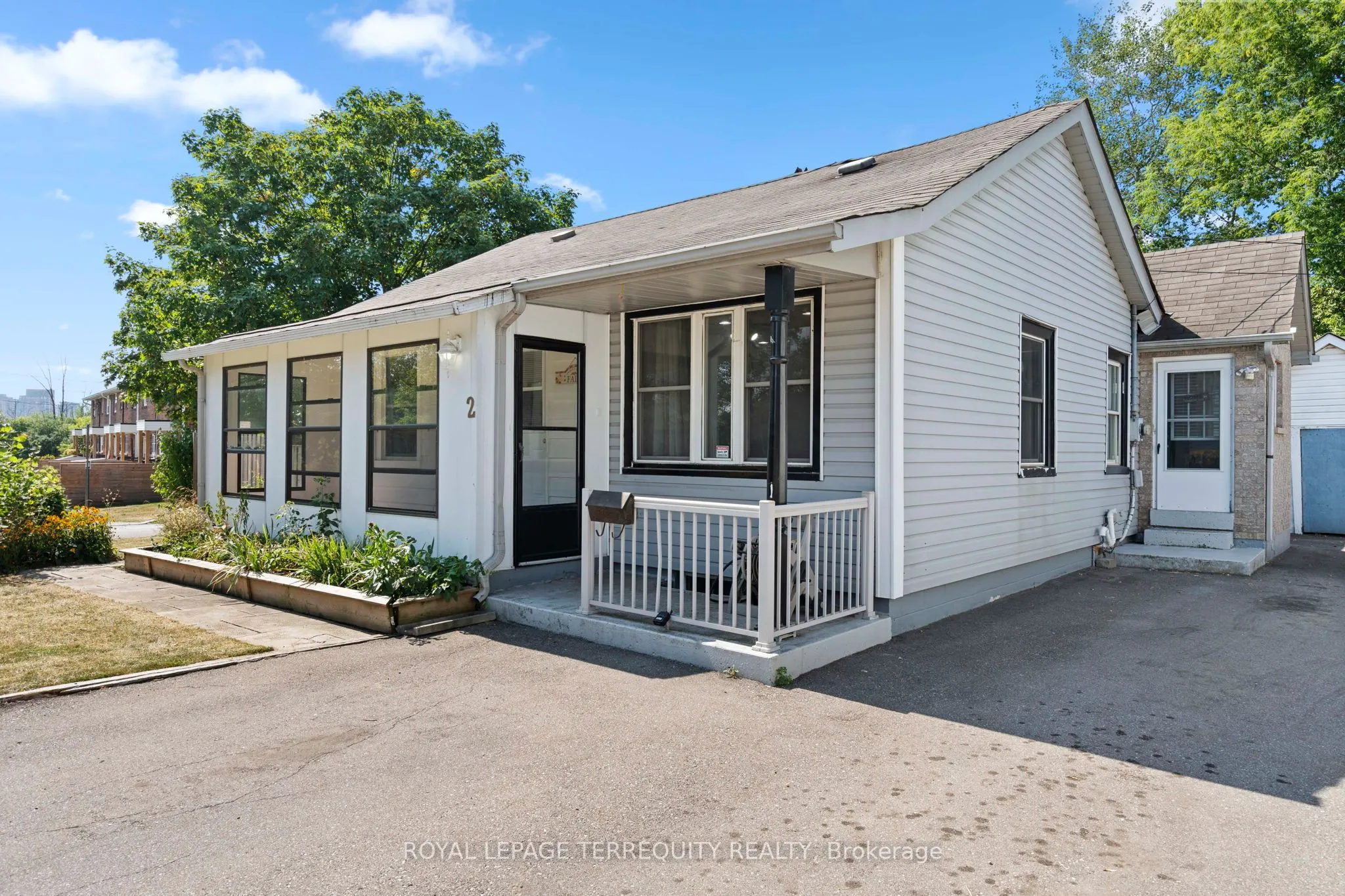 2 Beatty Road