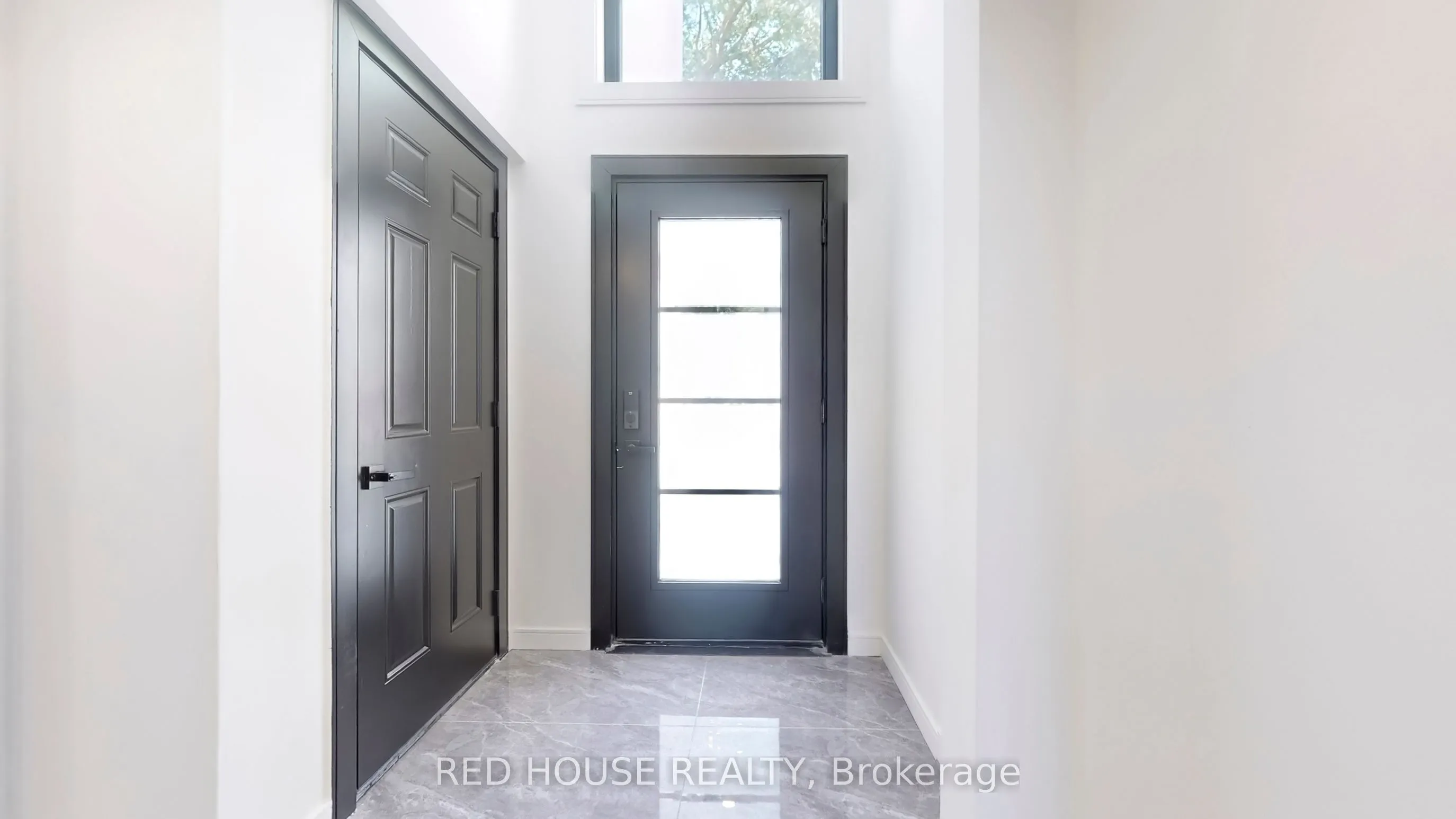 63 Derwyn Road, #2