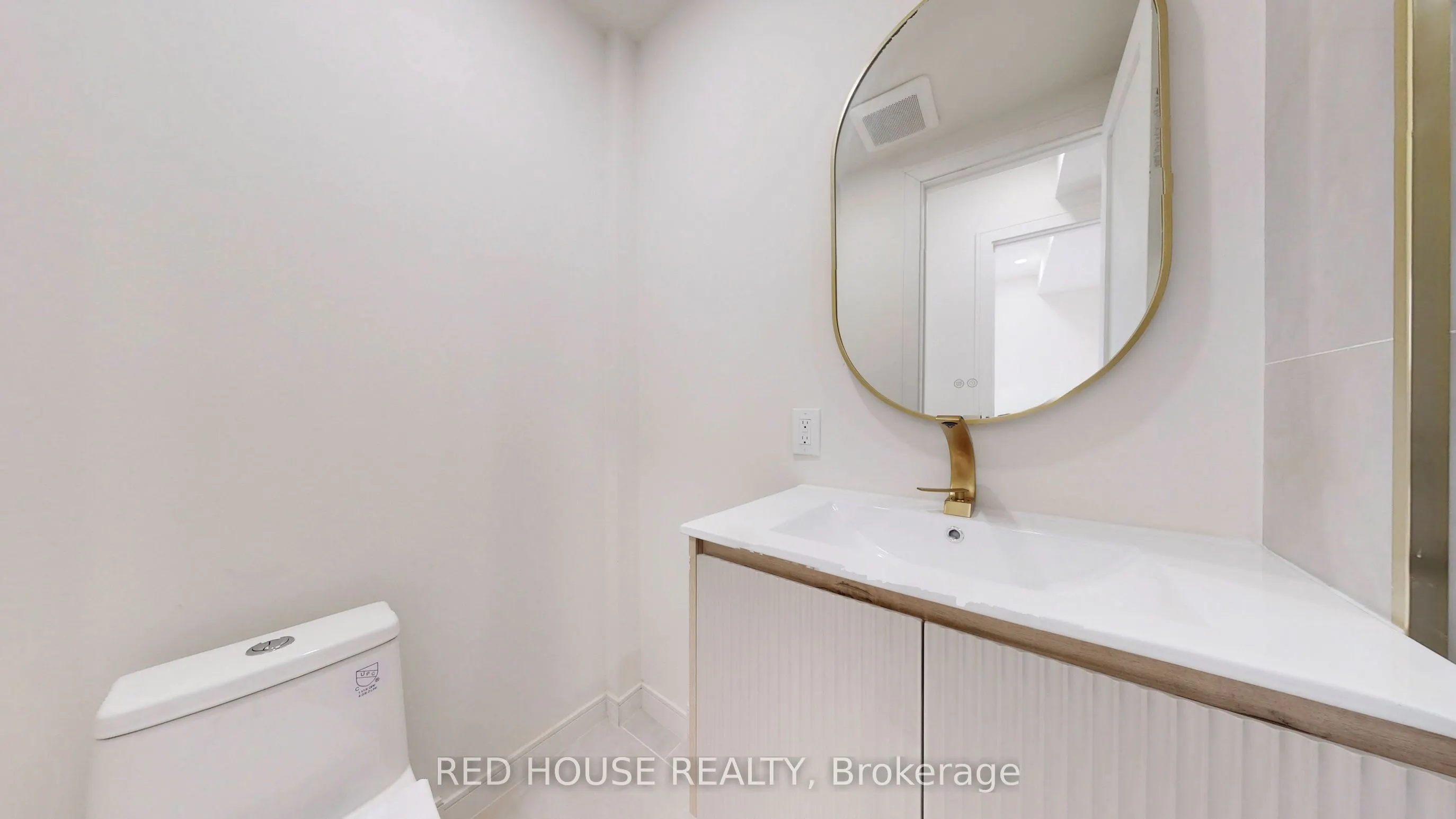 63 Derwyn Road, #2