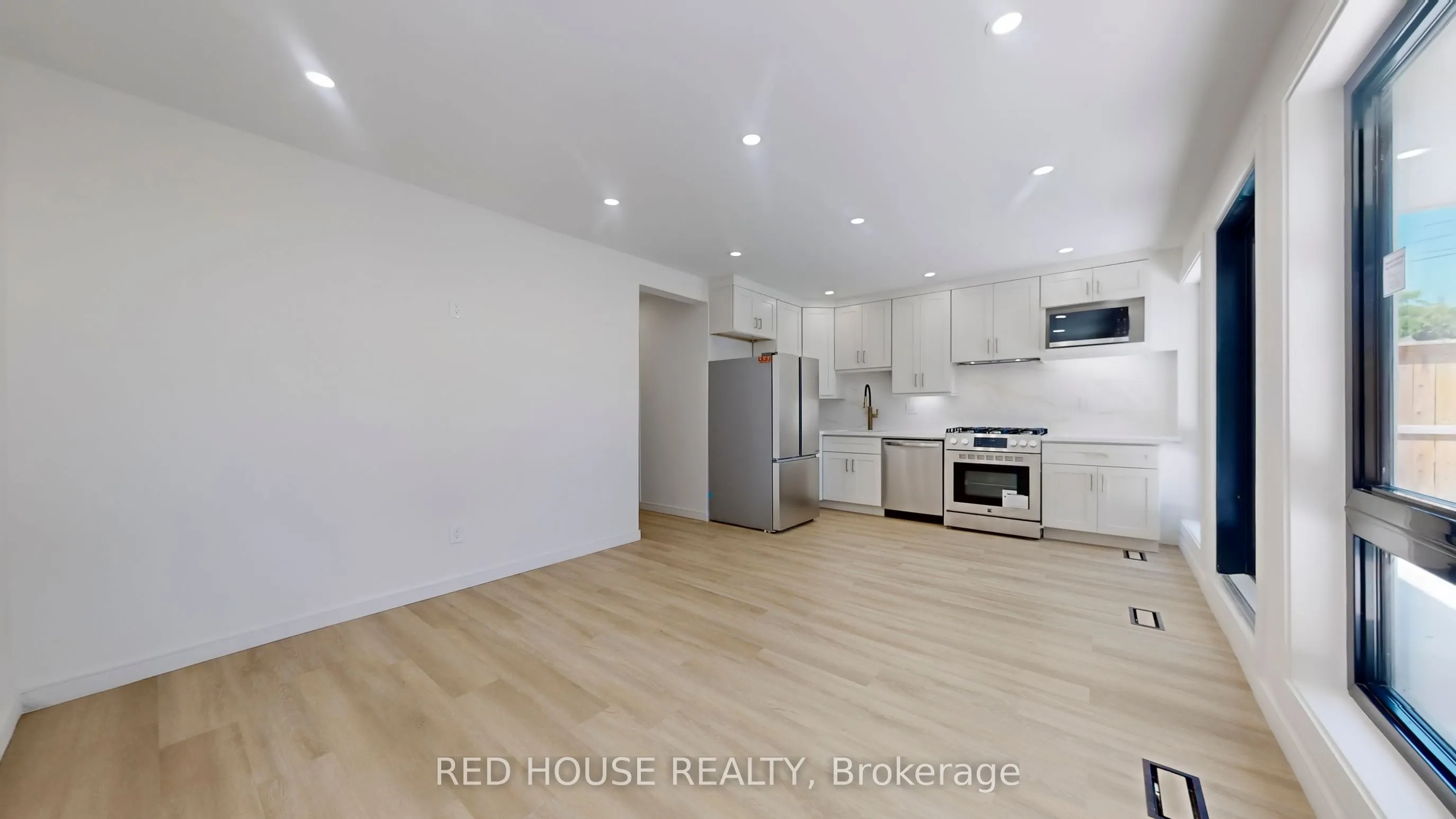 63 Derwyn Road, #1