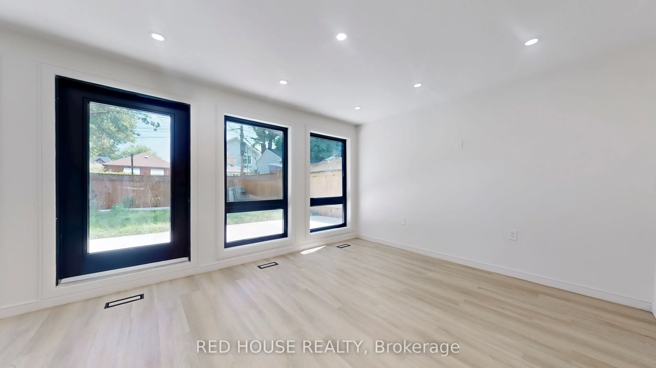 63 Derwyn Road, #1