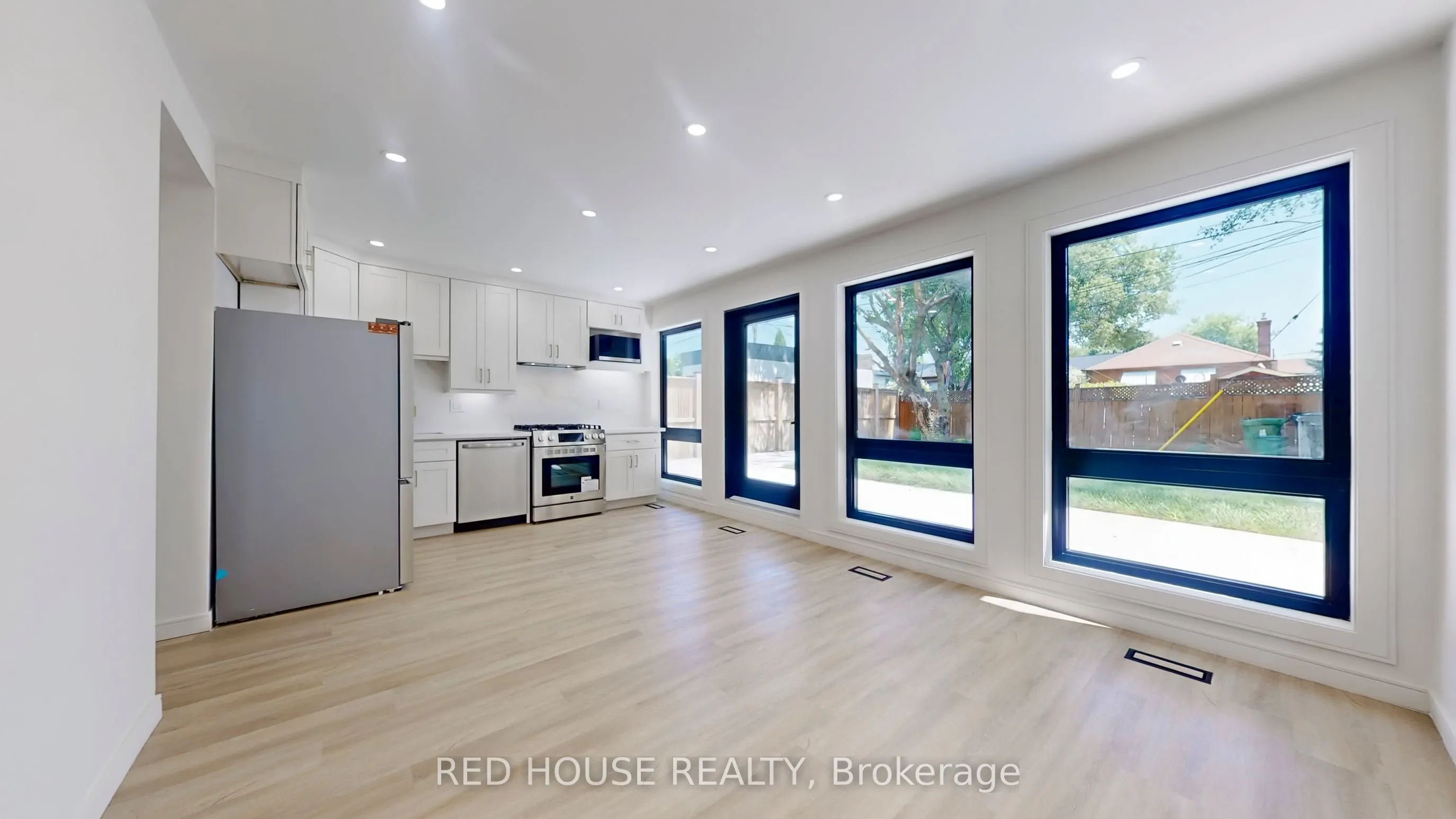 63 Derwyn Road, #1