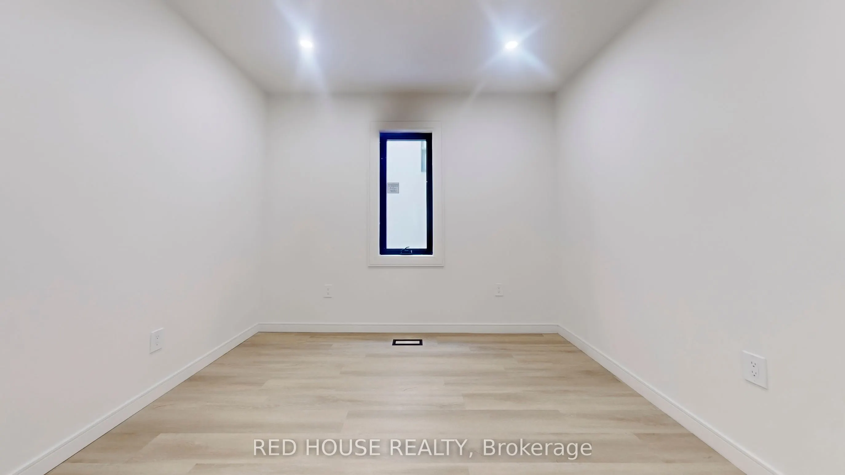 63 Derwyn Road, #1