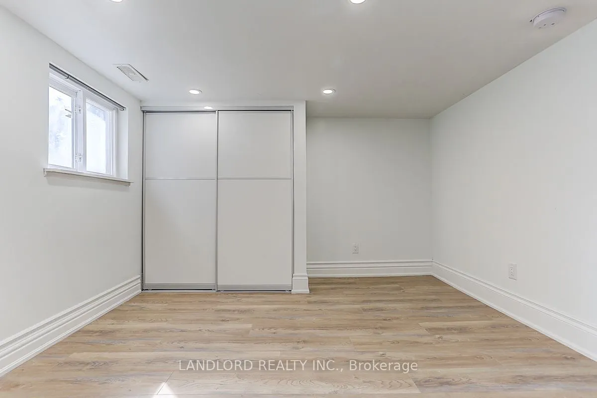1206 Broadview Avenue, #Lower