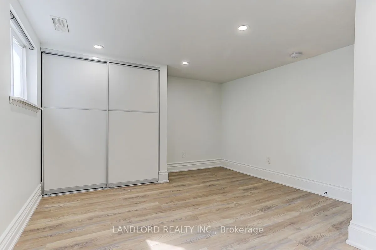 1206 Broadview Avenue, #Lower