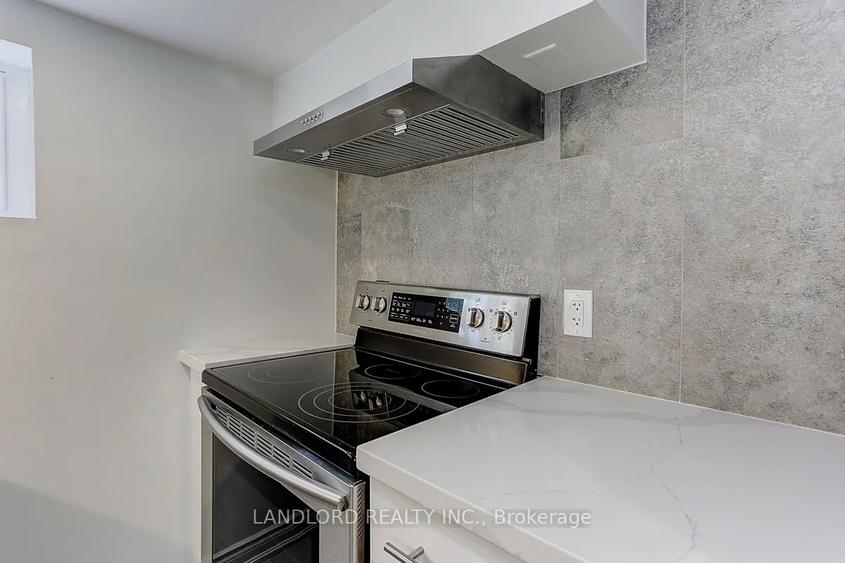 1206 Broadview Avenue, #Lower