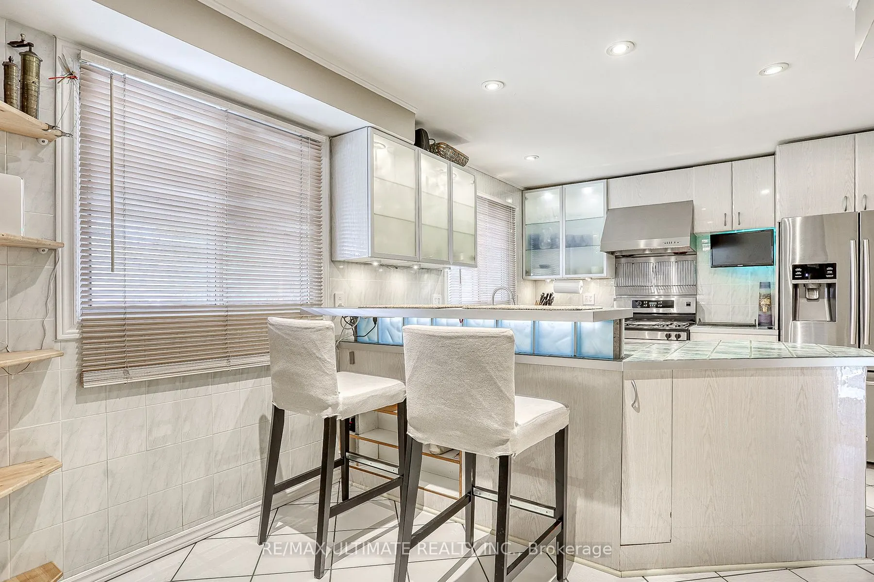 103 Weir Crescent