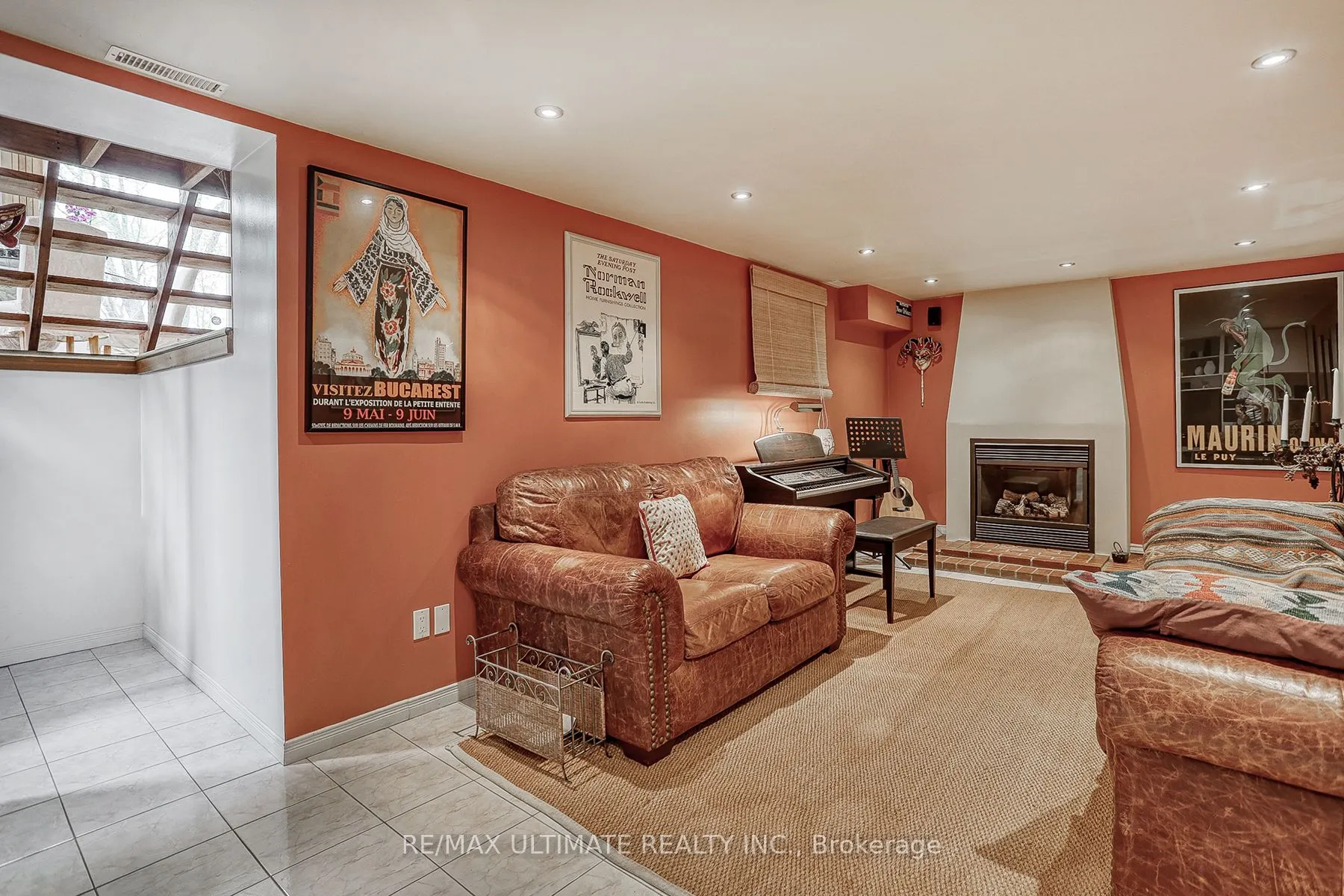 103 Weir Crescent