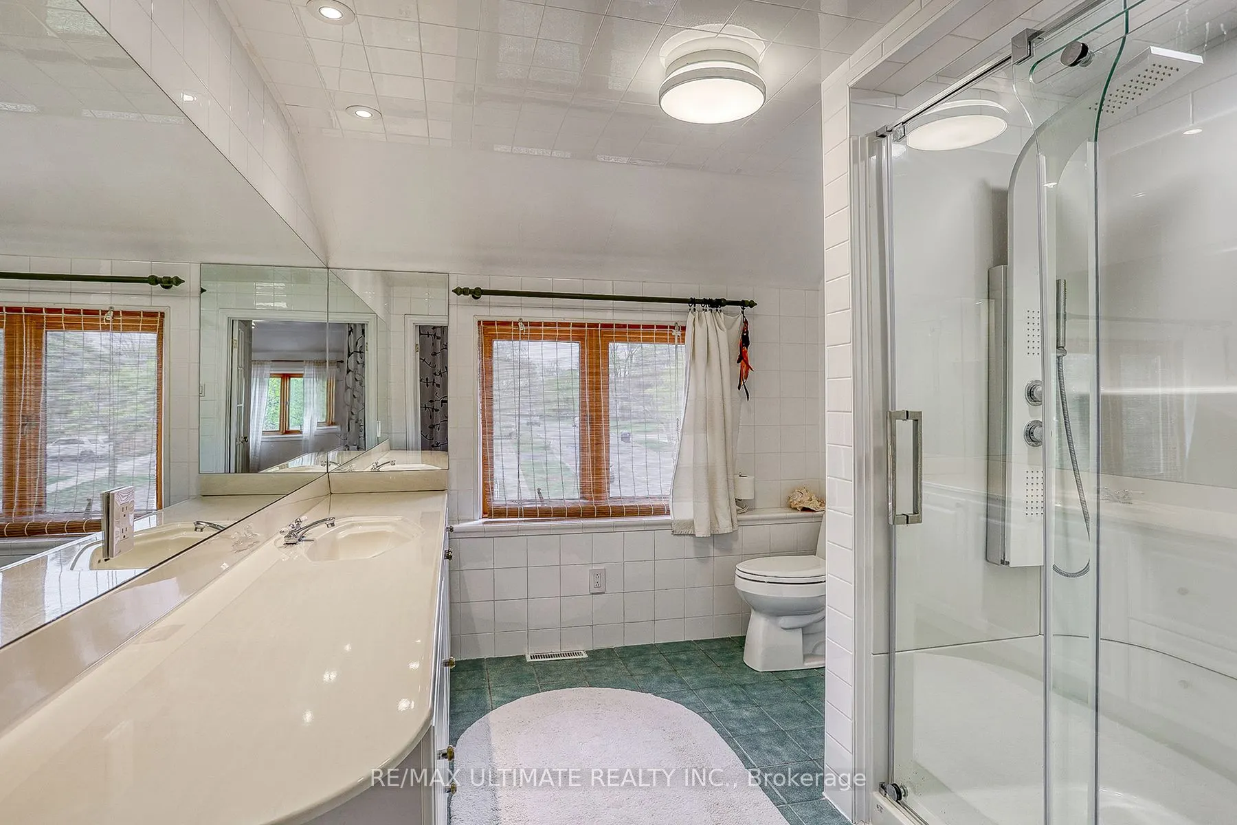 103 Weir Crescent