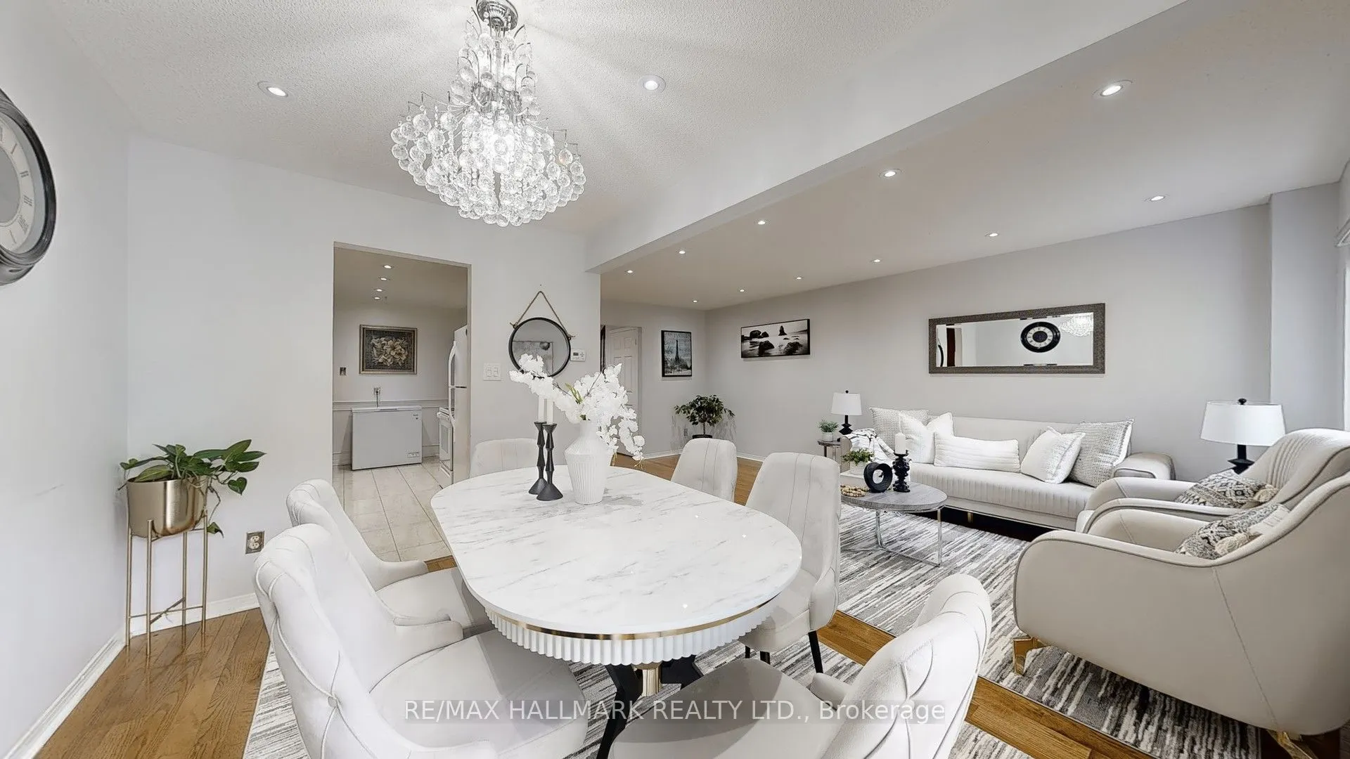 5 Ecclesfield Drive