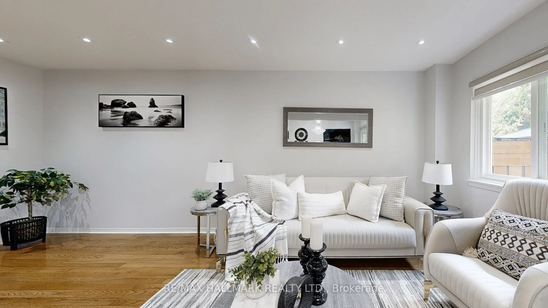 5 Ecclesfield Drive