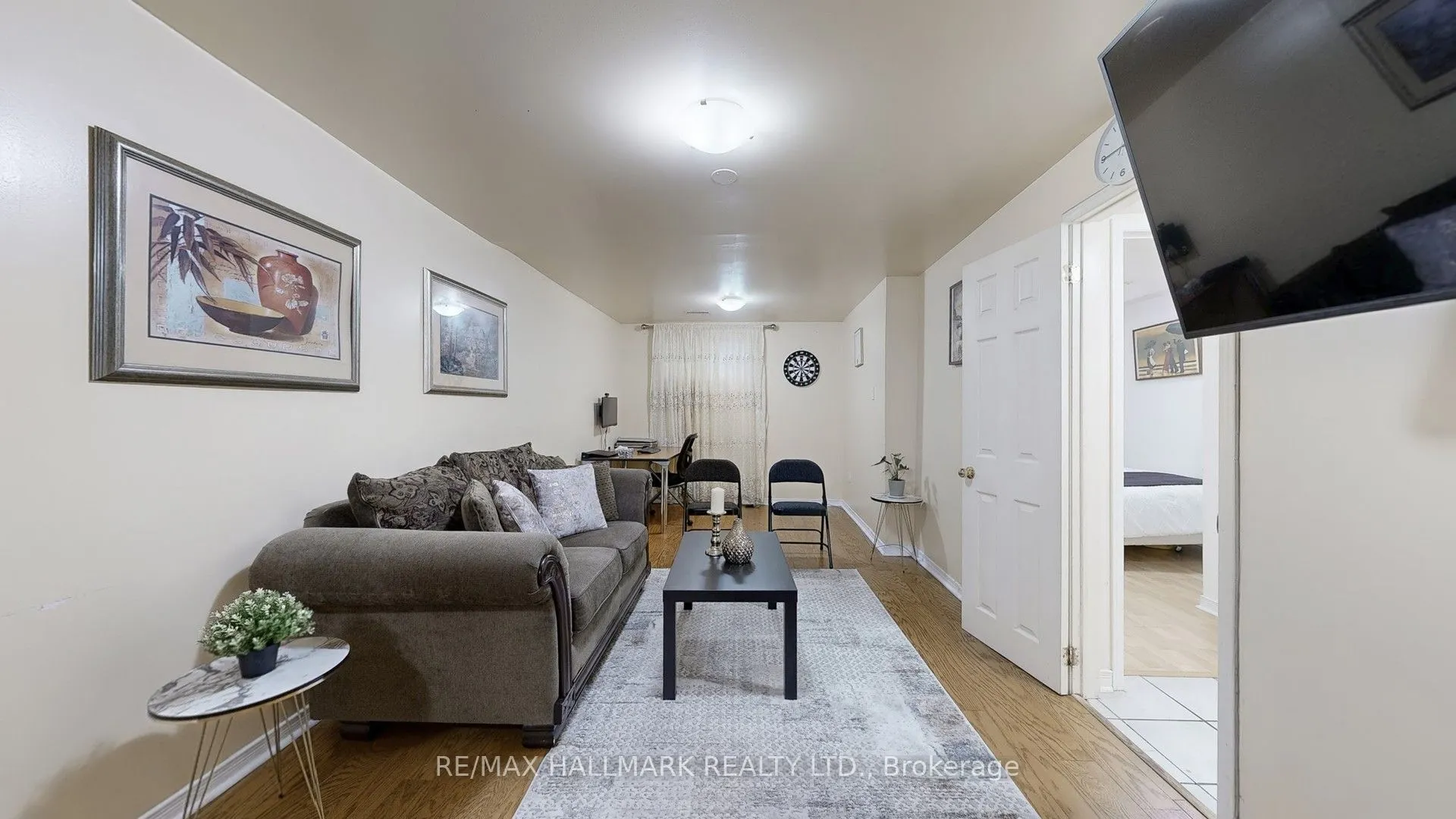 5 Ecclesfield Drive