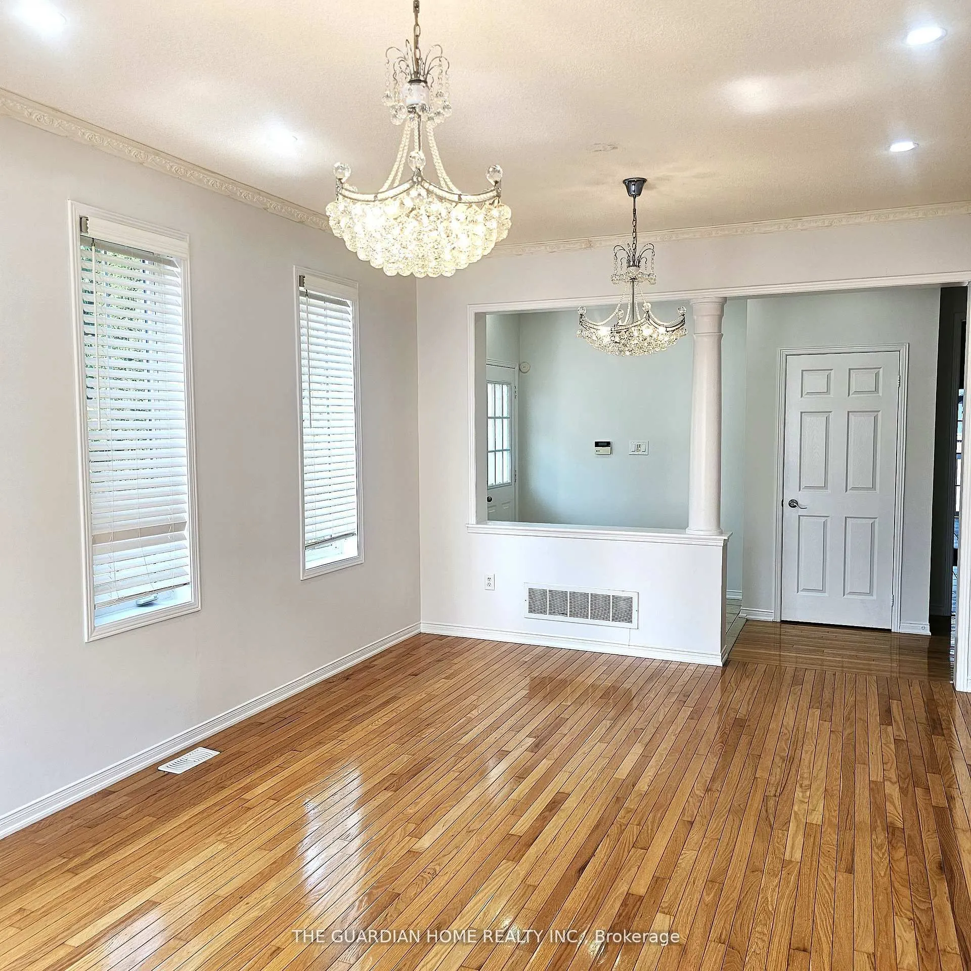15 Ryder Crescent