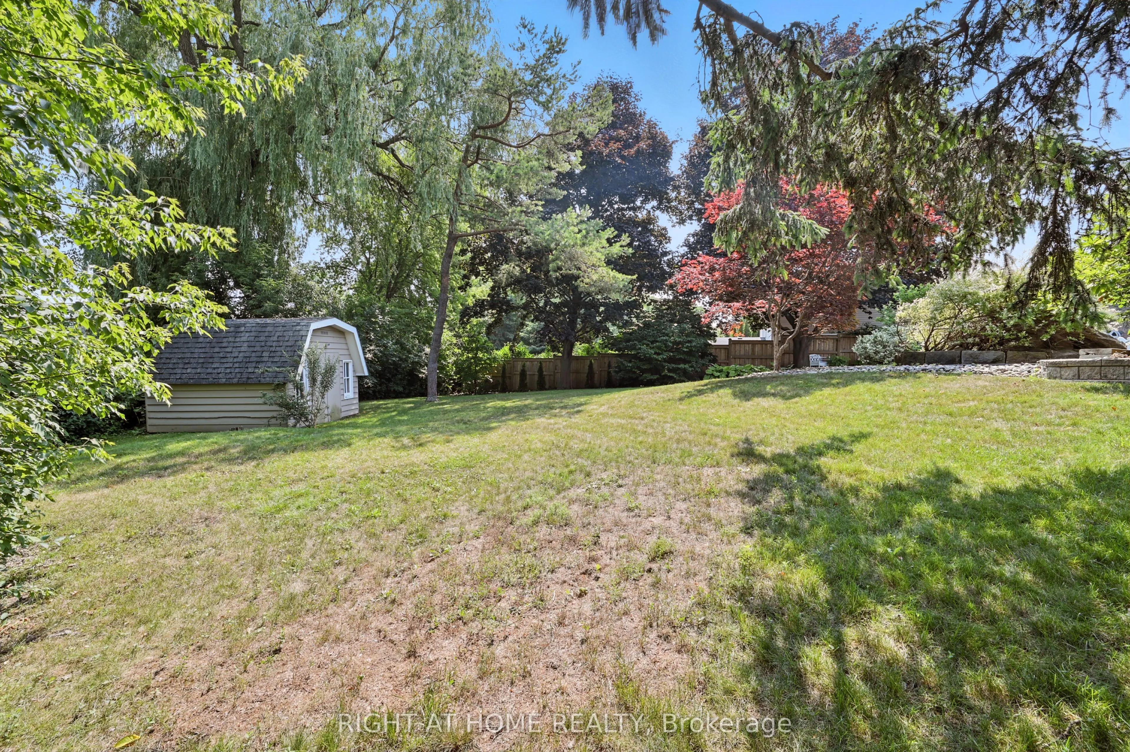 1549 Willowside Court
