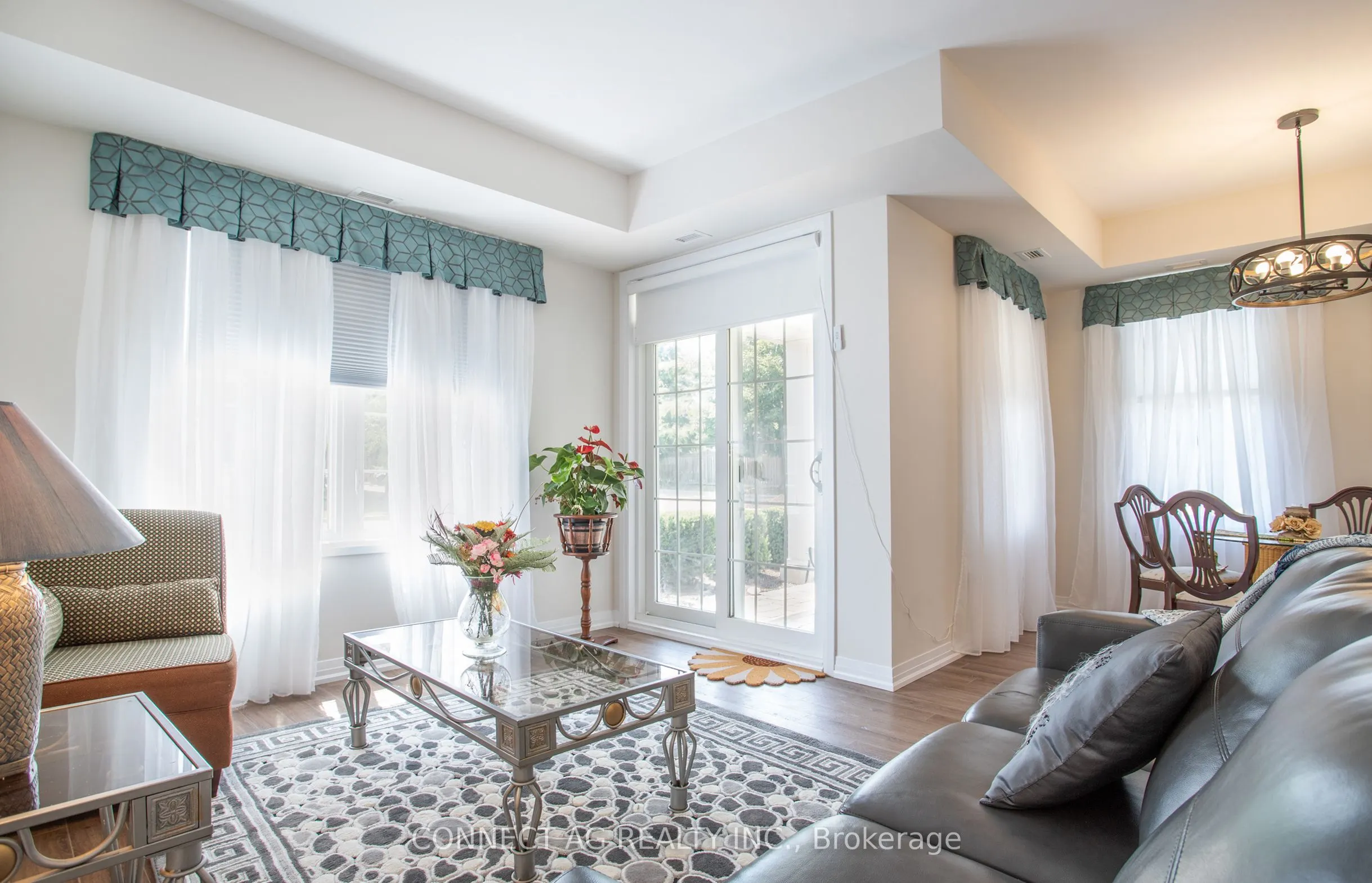 65 Shipway Avenue E, #111