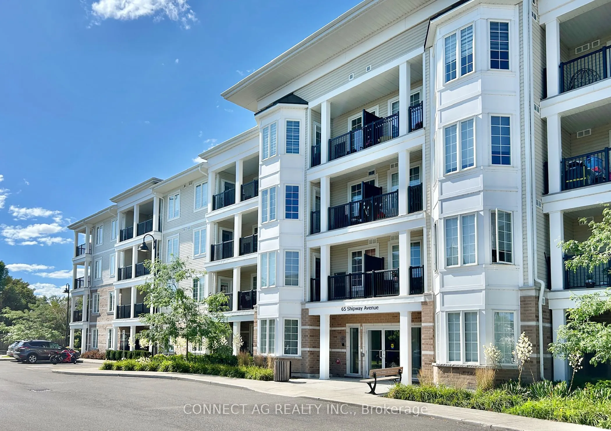 65 Shipway Avenue E, #111