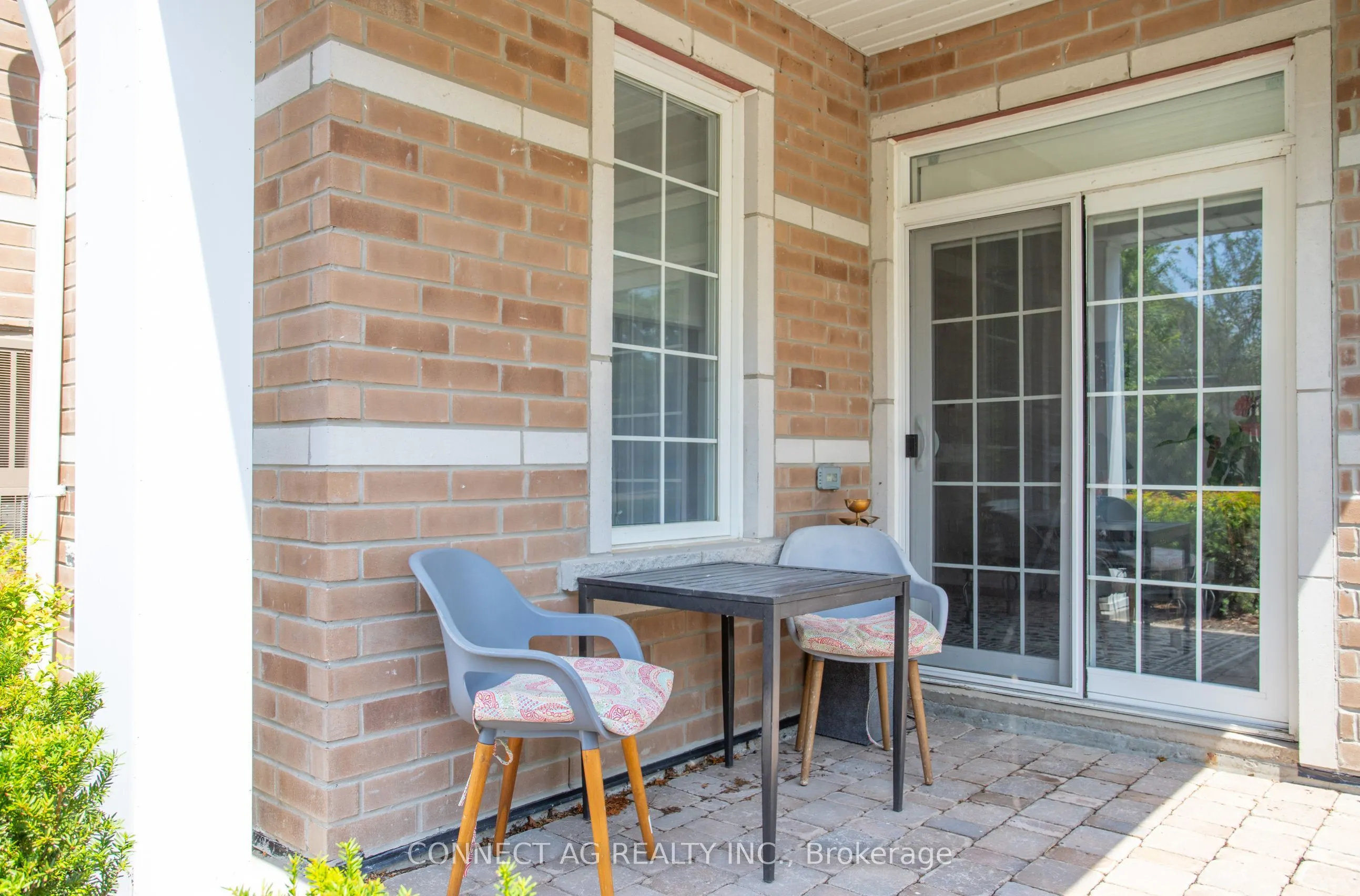 65 Shipway Avenue E, #111