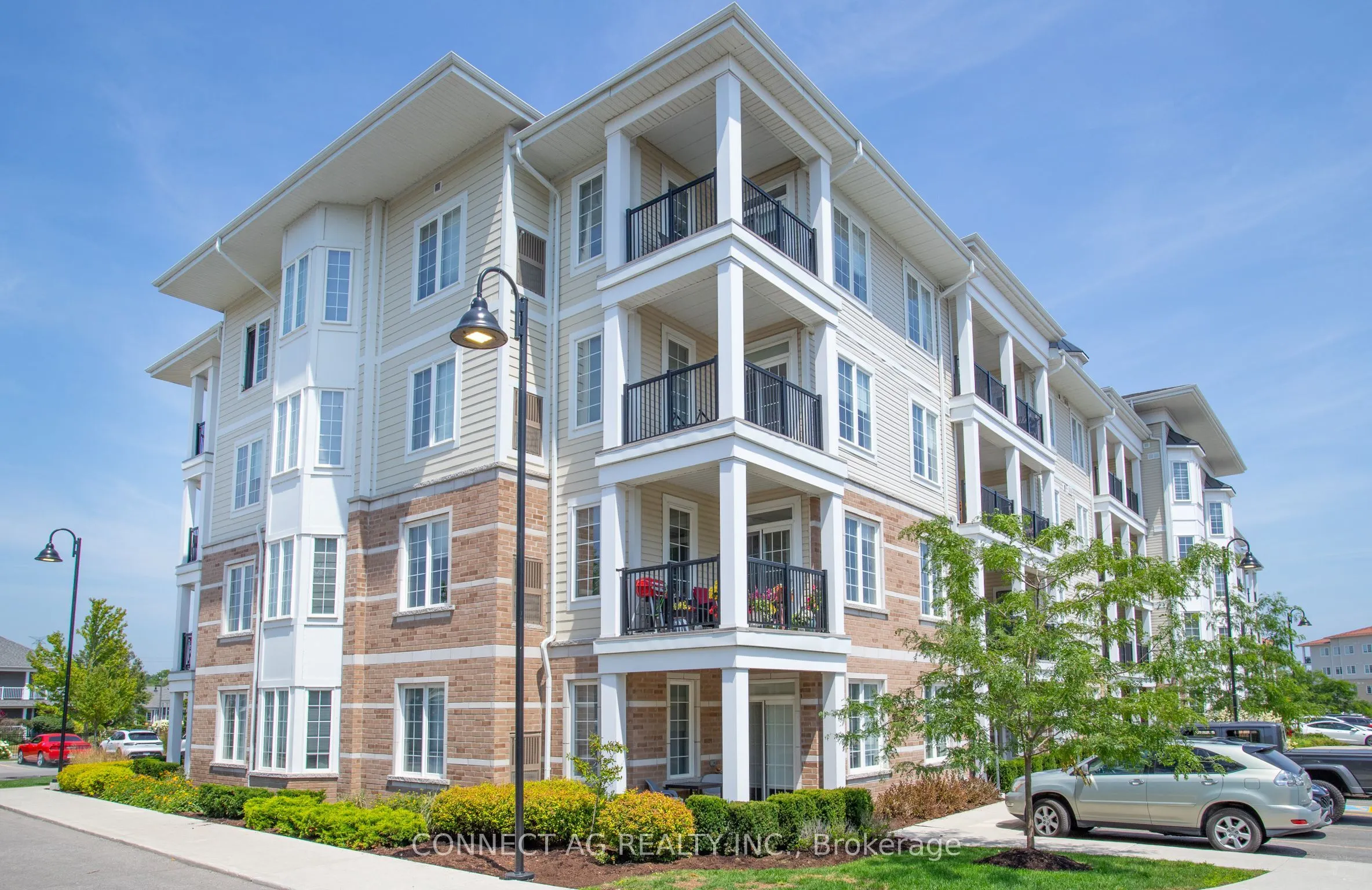 65 Shipway Avenue E, #111