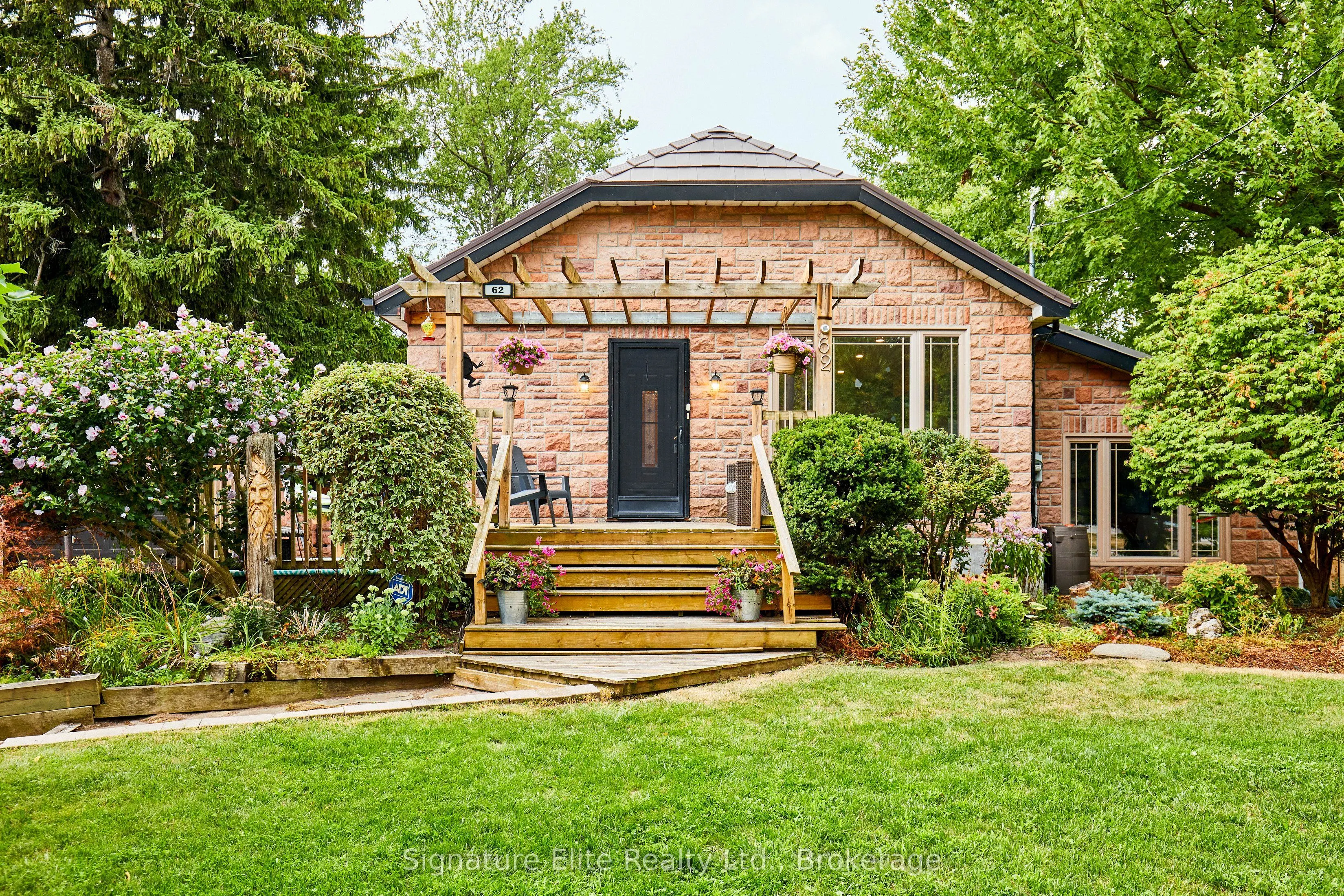 62 Poplar Road
