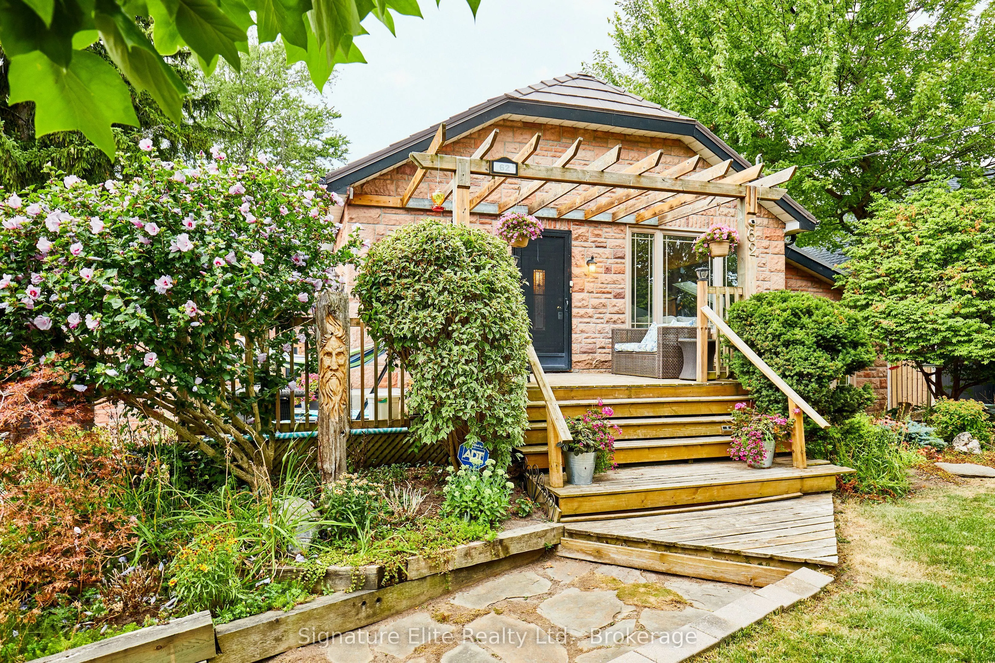 62 Poplar Road