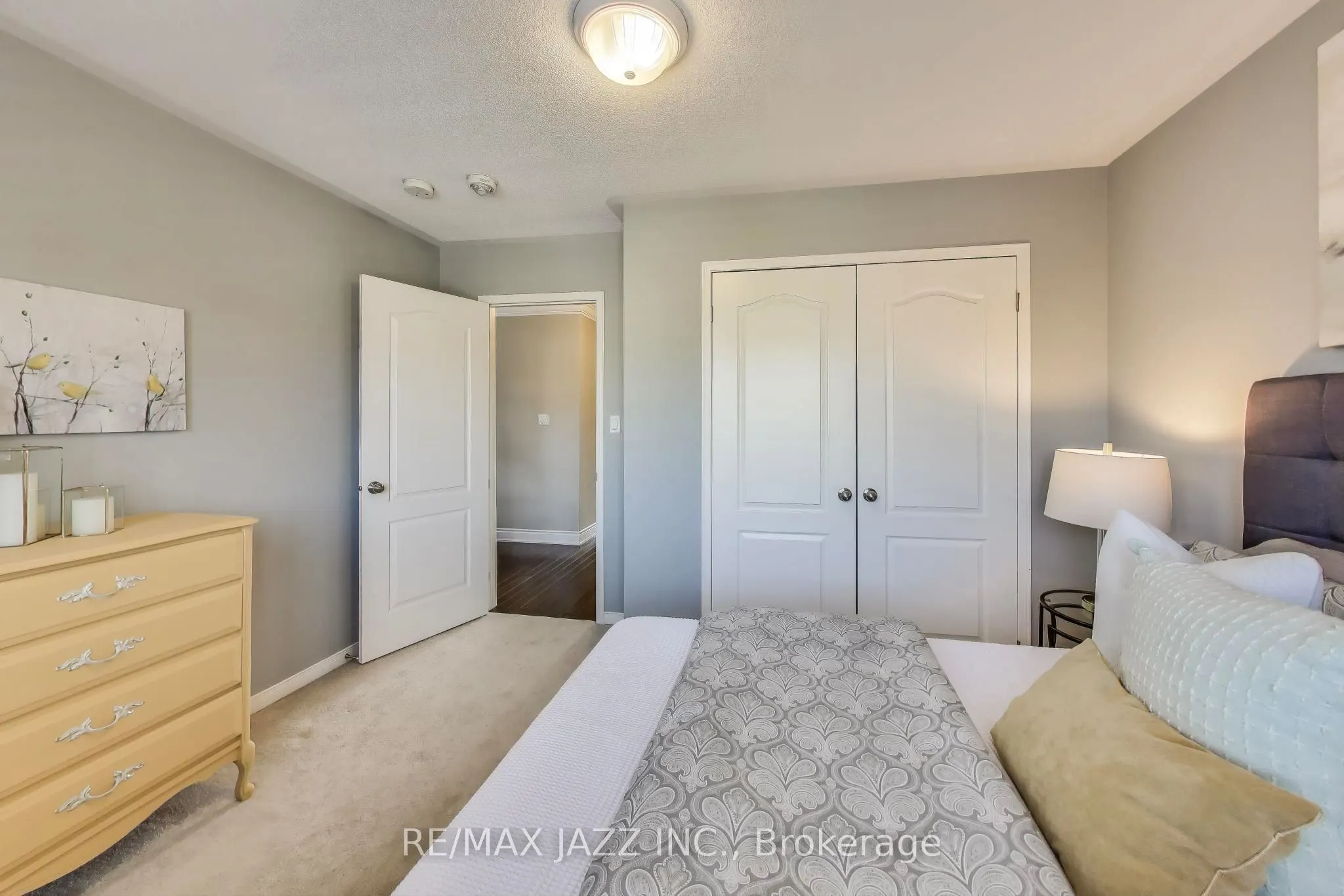 2392 Secreto Drive