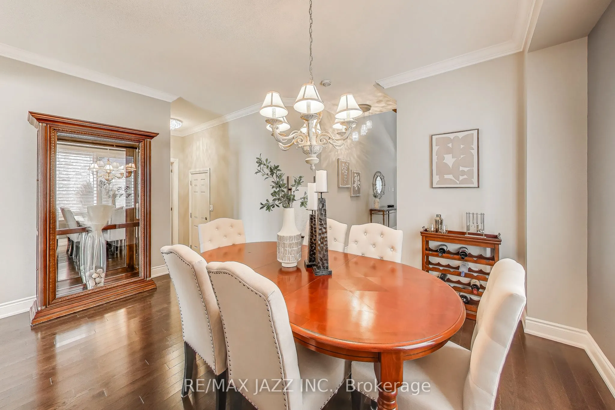 2392 Secreto Drive