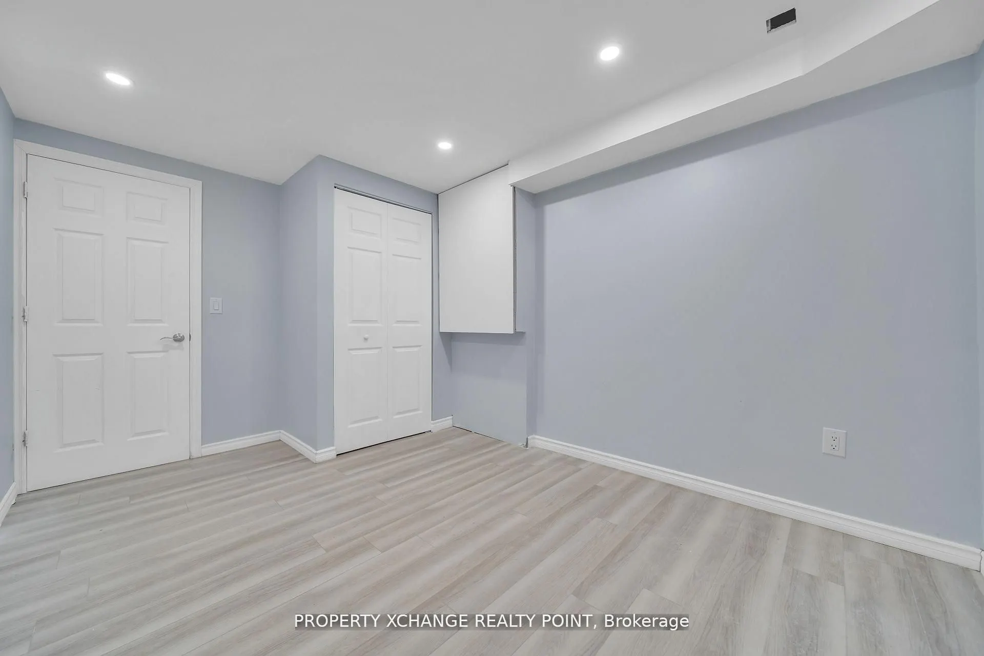 1120 Skyridge Boulevard