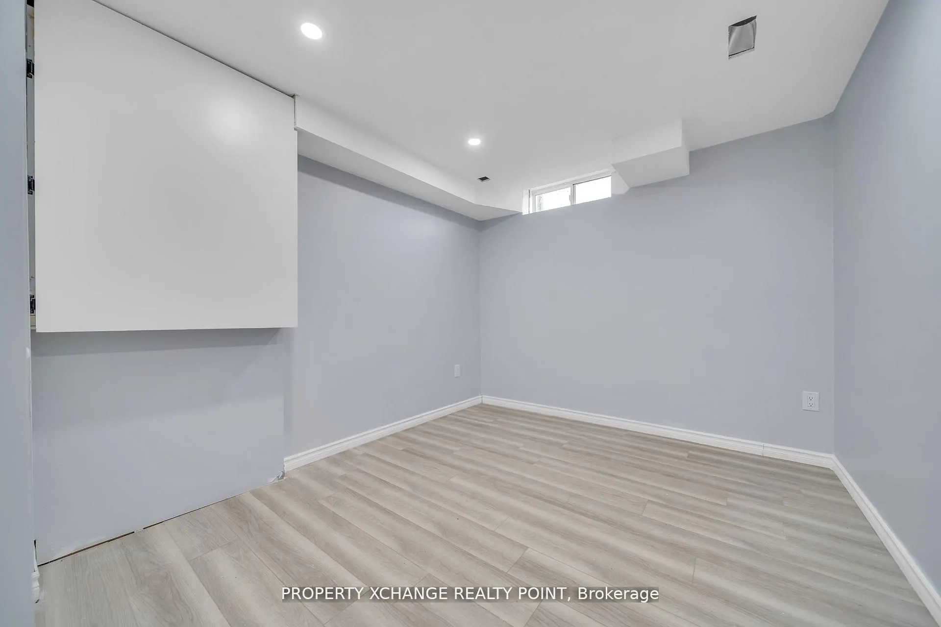 1120 Skyridge Boulevard