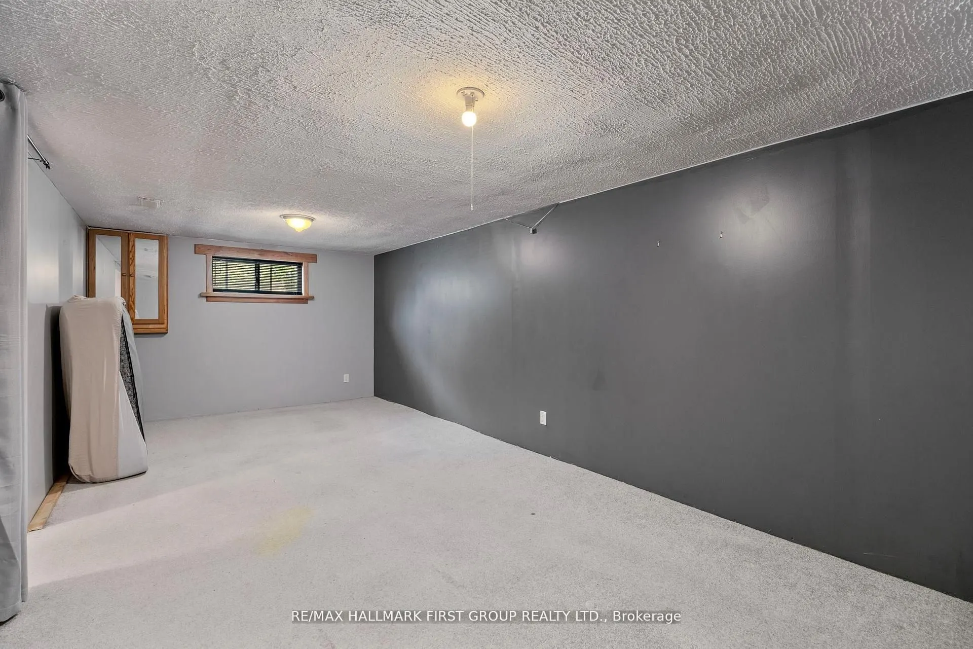 20 Lambard Crescent
