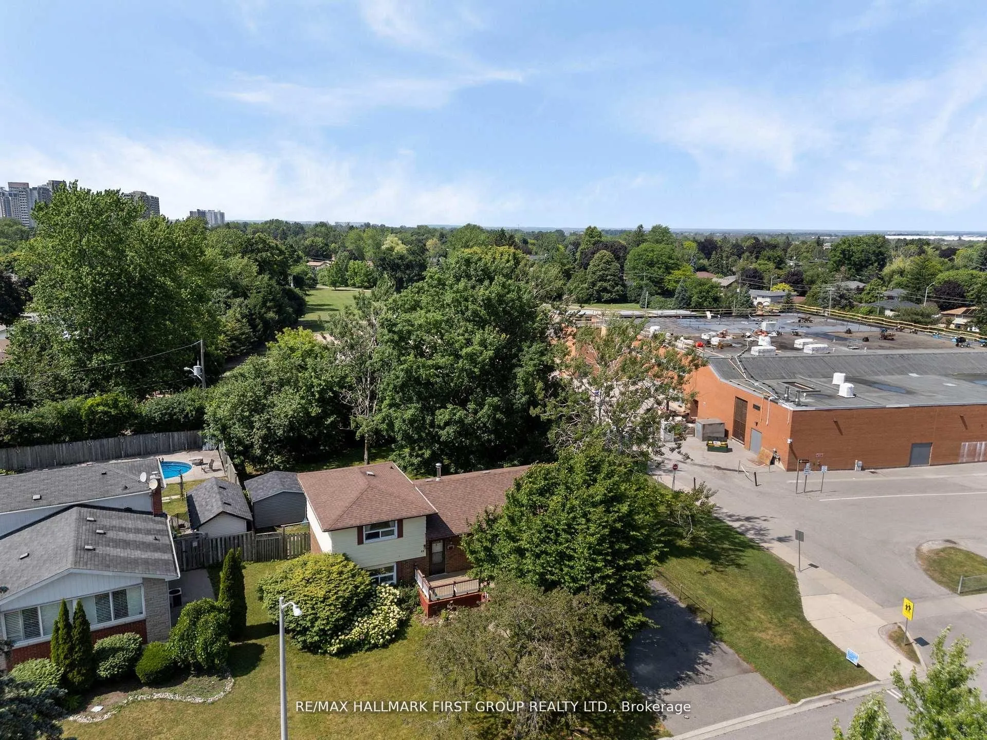 20 Lambard Crescent