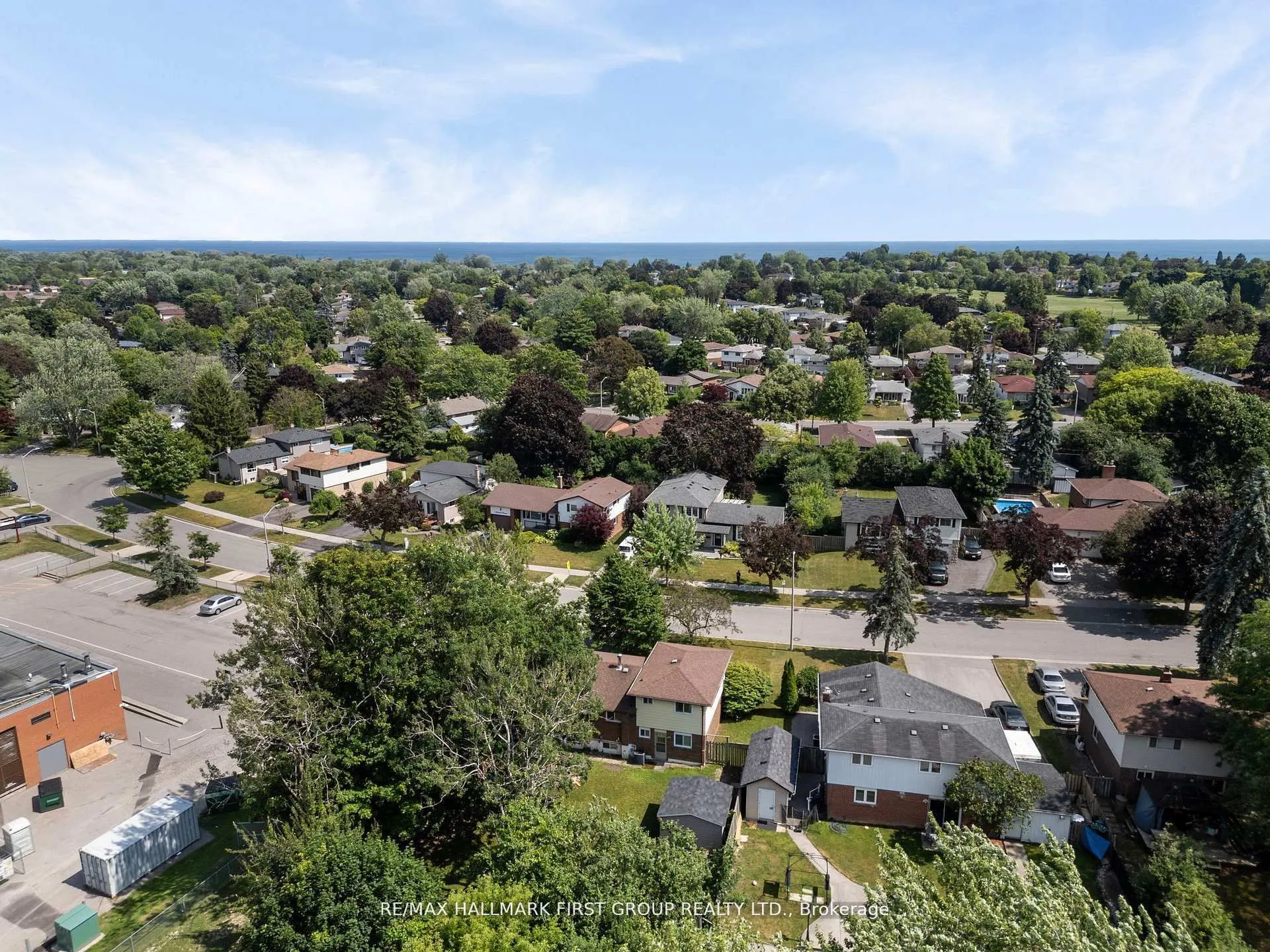 20 Lambard Crescent