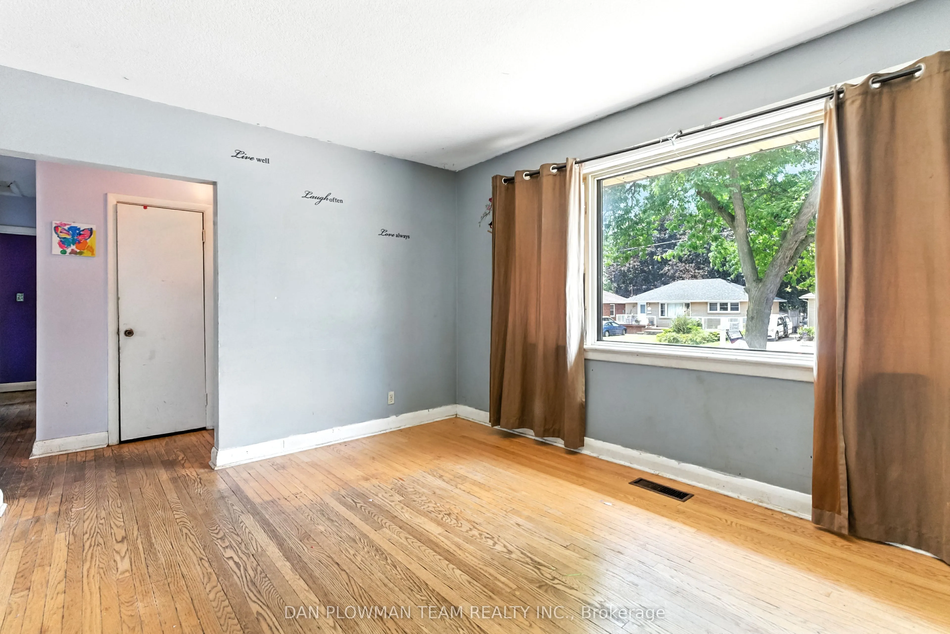 299 Windsor Street