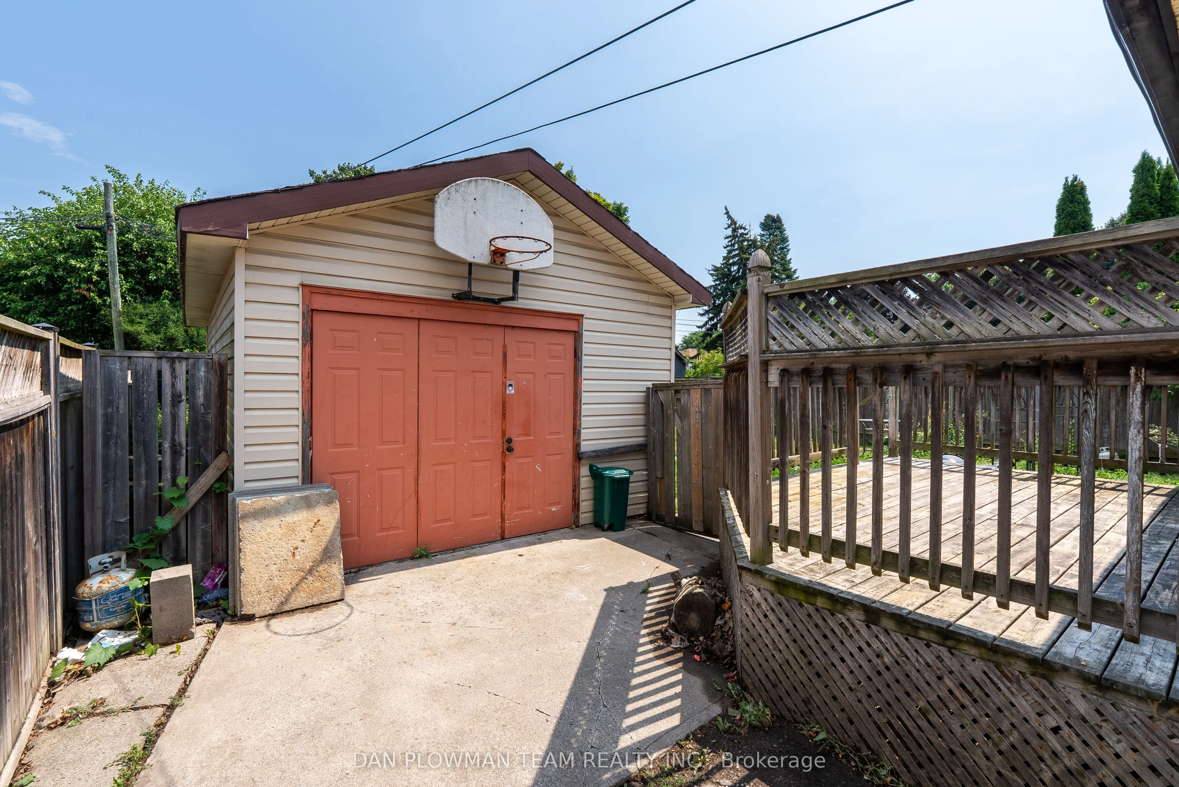 299 Windsor Street