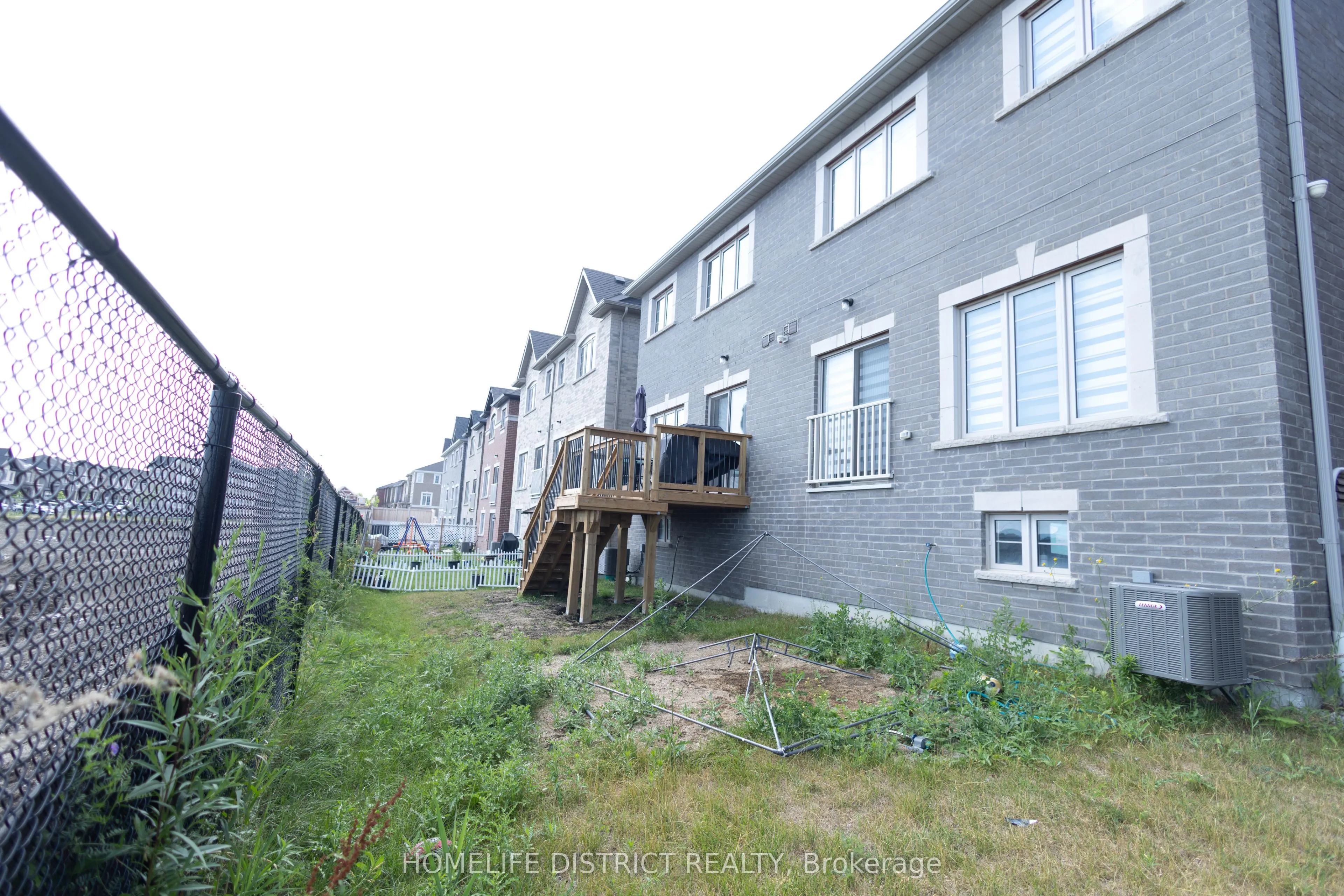 1085 Skyridge Boulevard