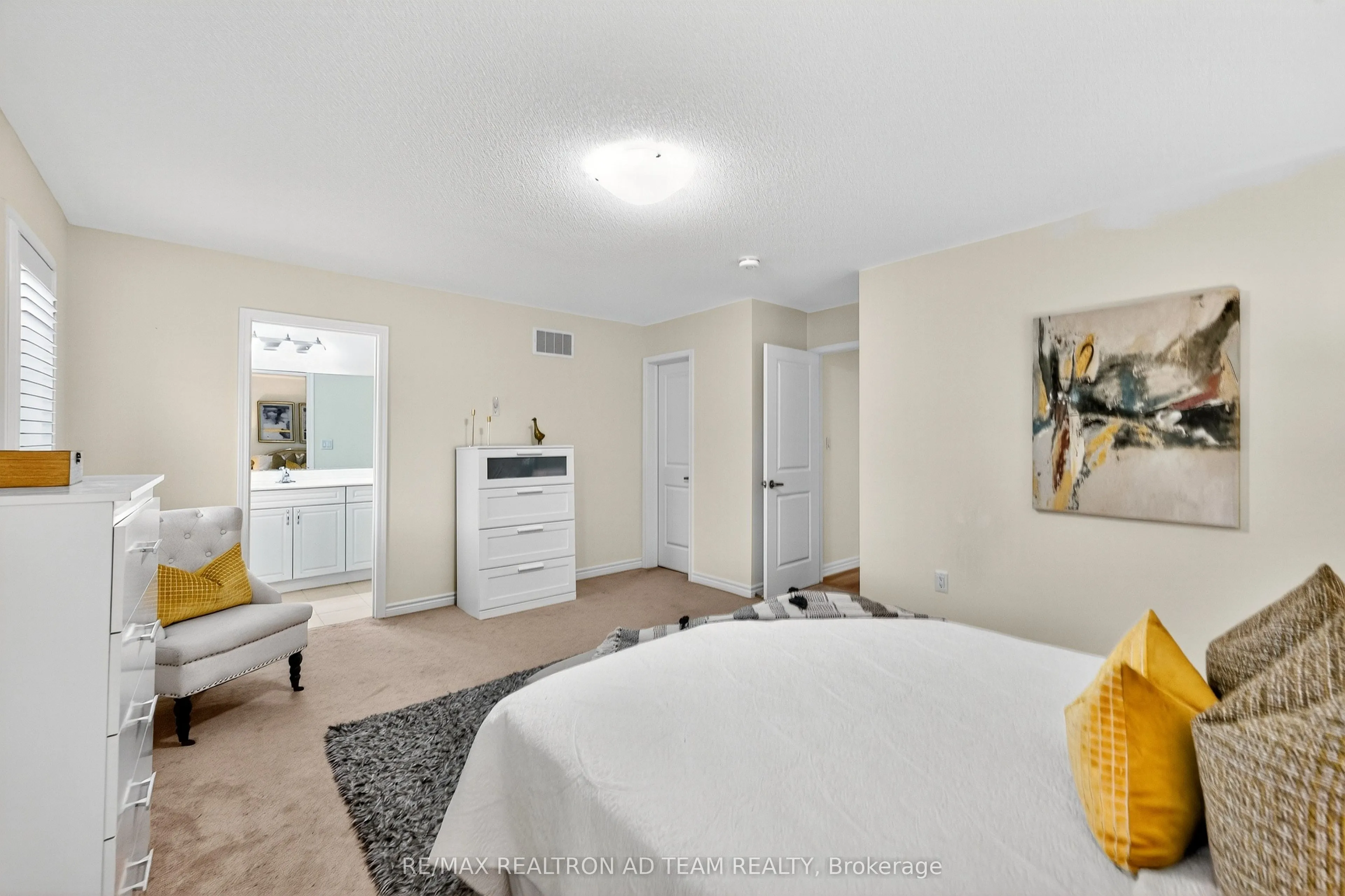 53 Littlebeck Crescent