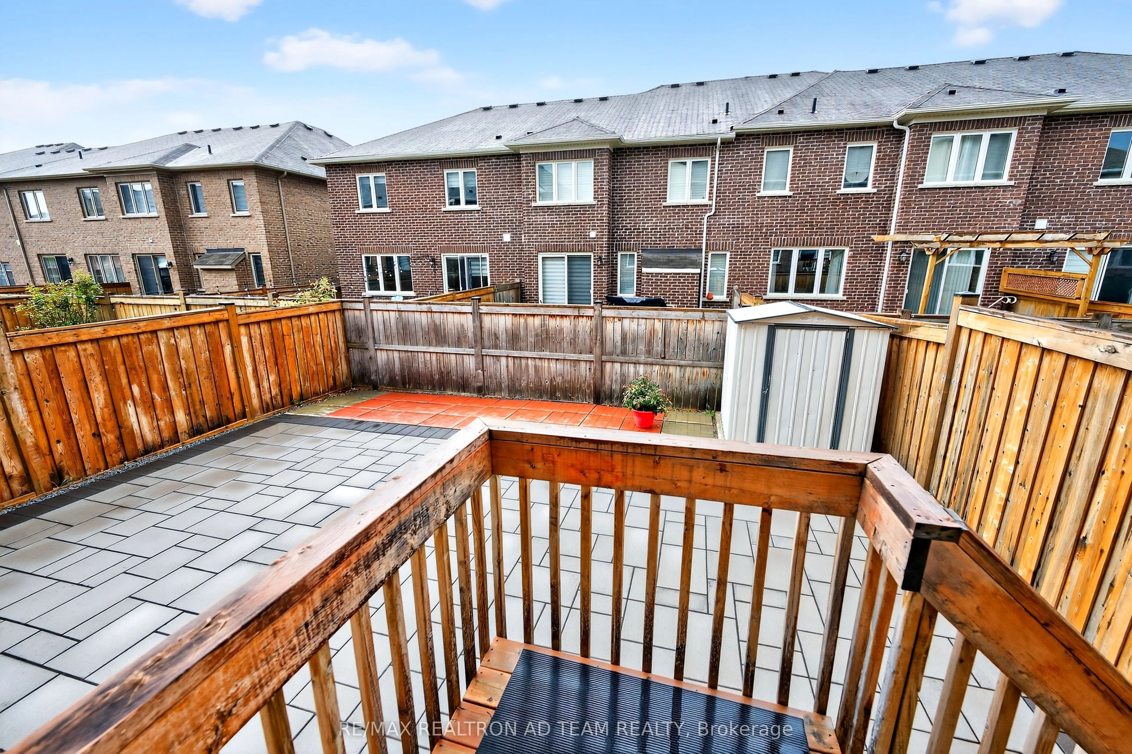 53 Littlebeck Crescent