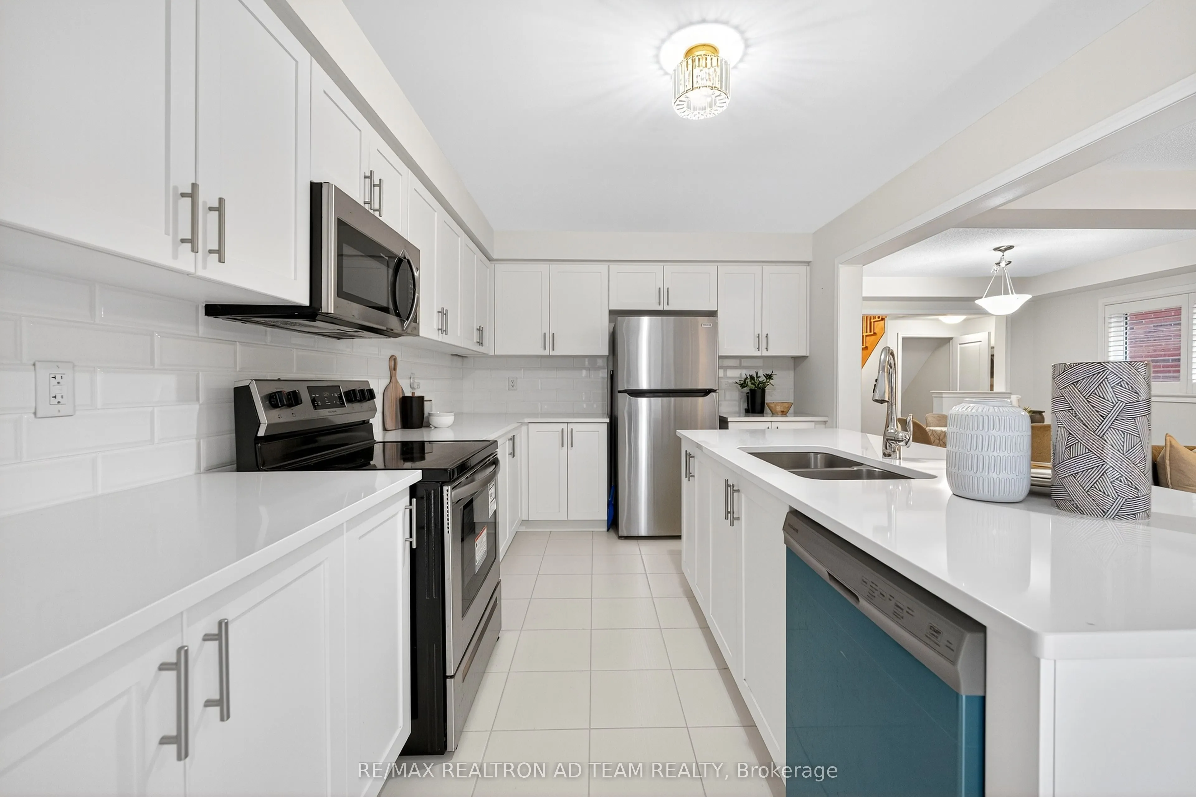 53 Littlebeck Crescent