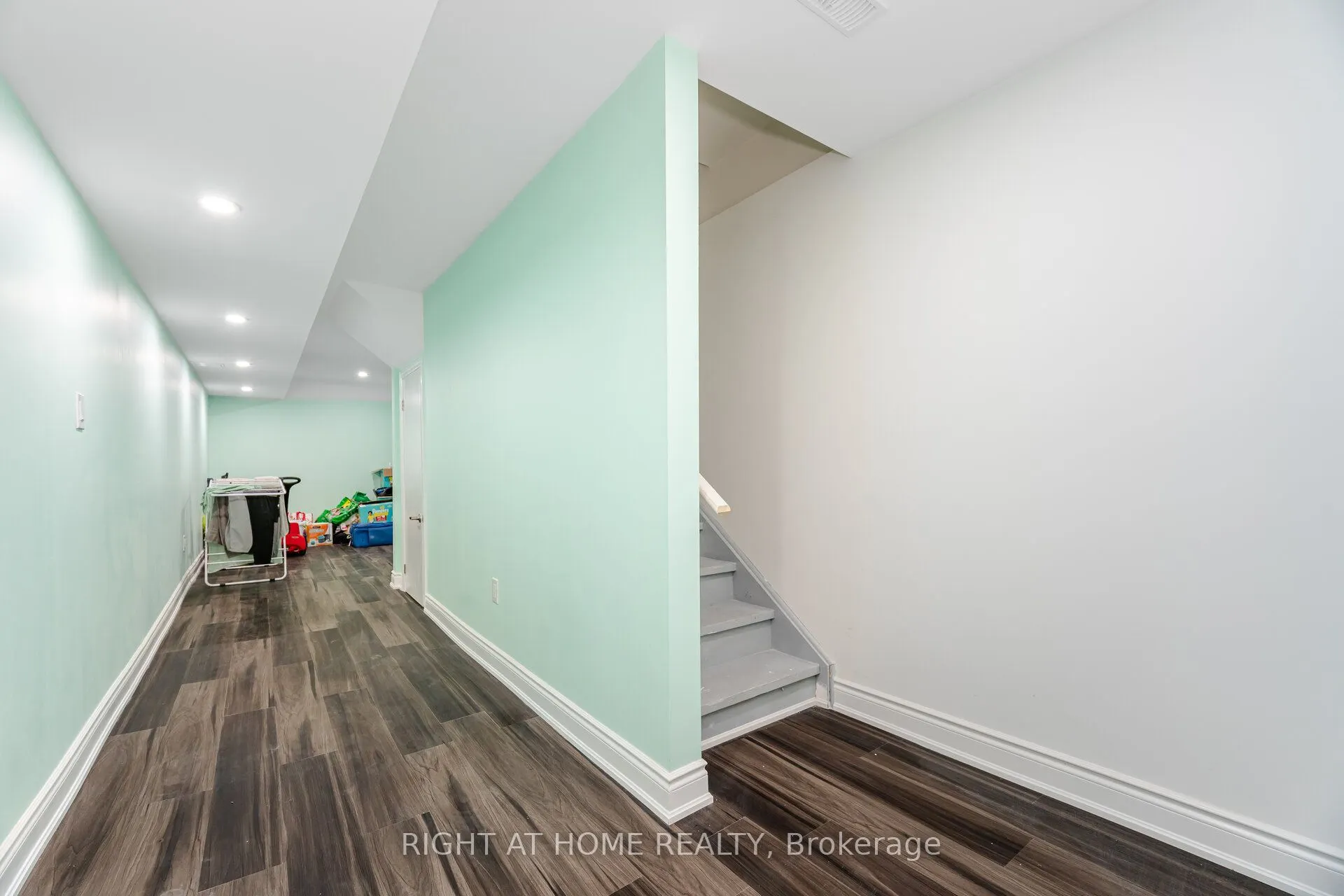 3281 Turnstone Boulevard