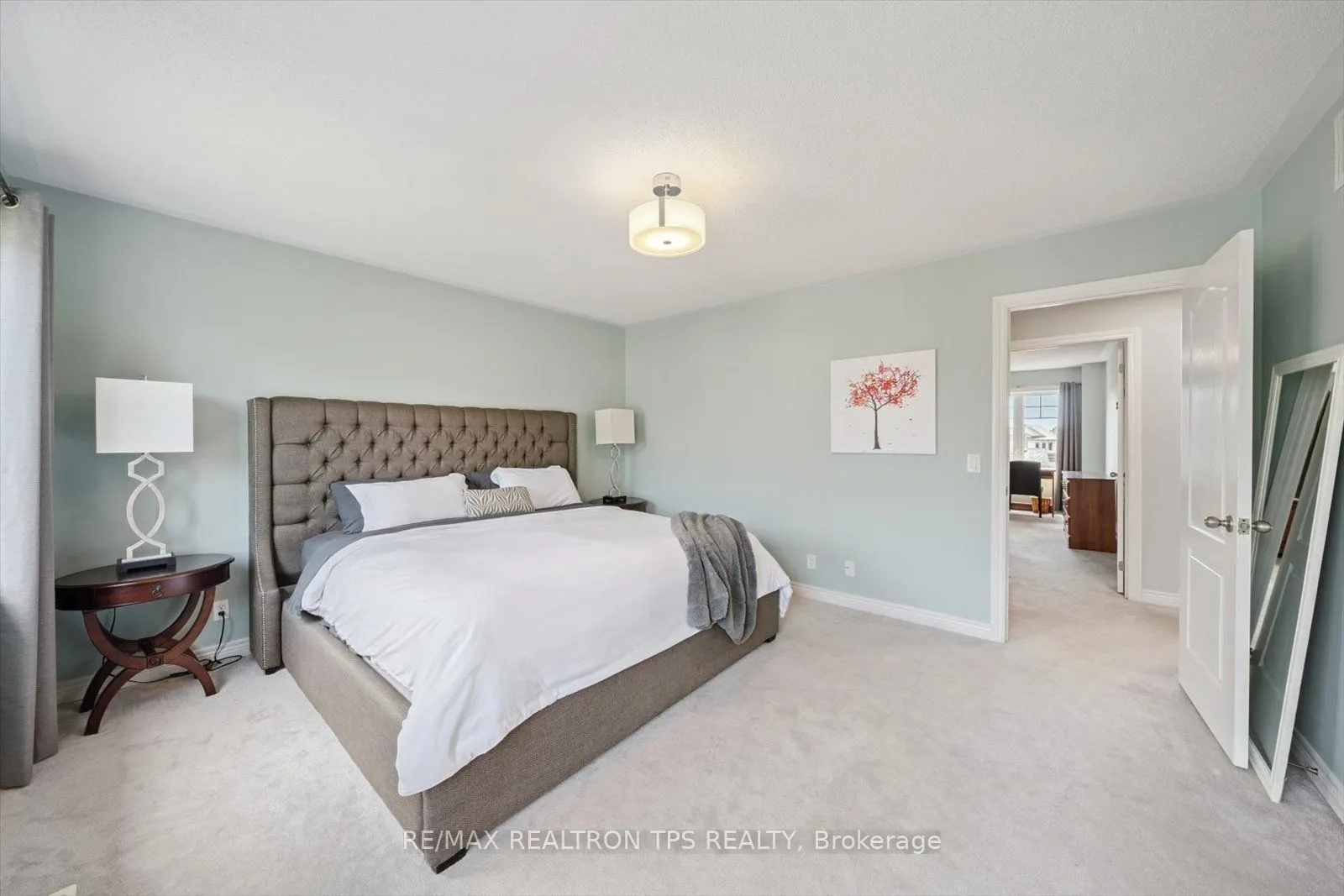 205 Blackwell Crescent