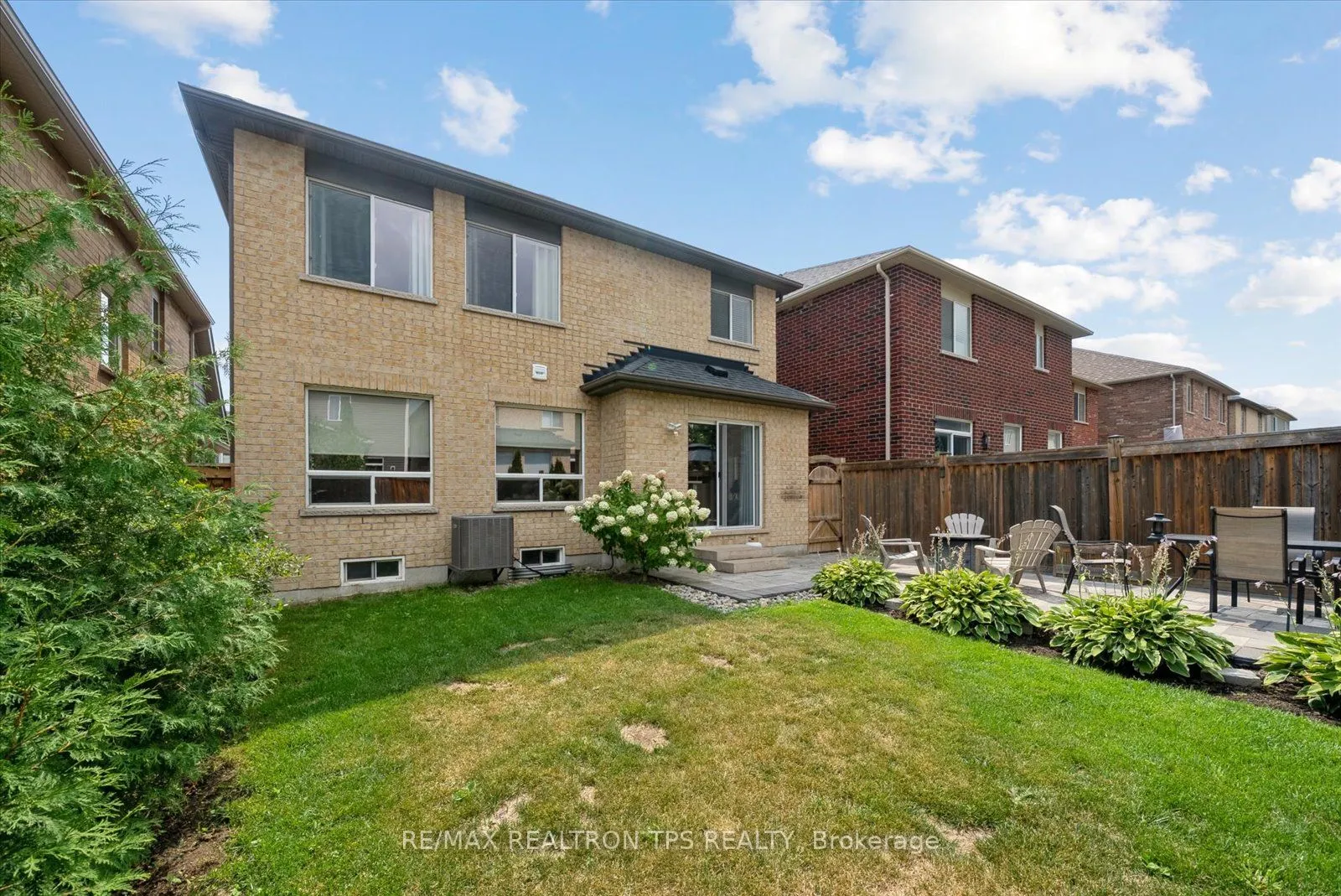 205 Blackwell Crescent