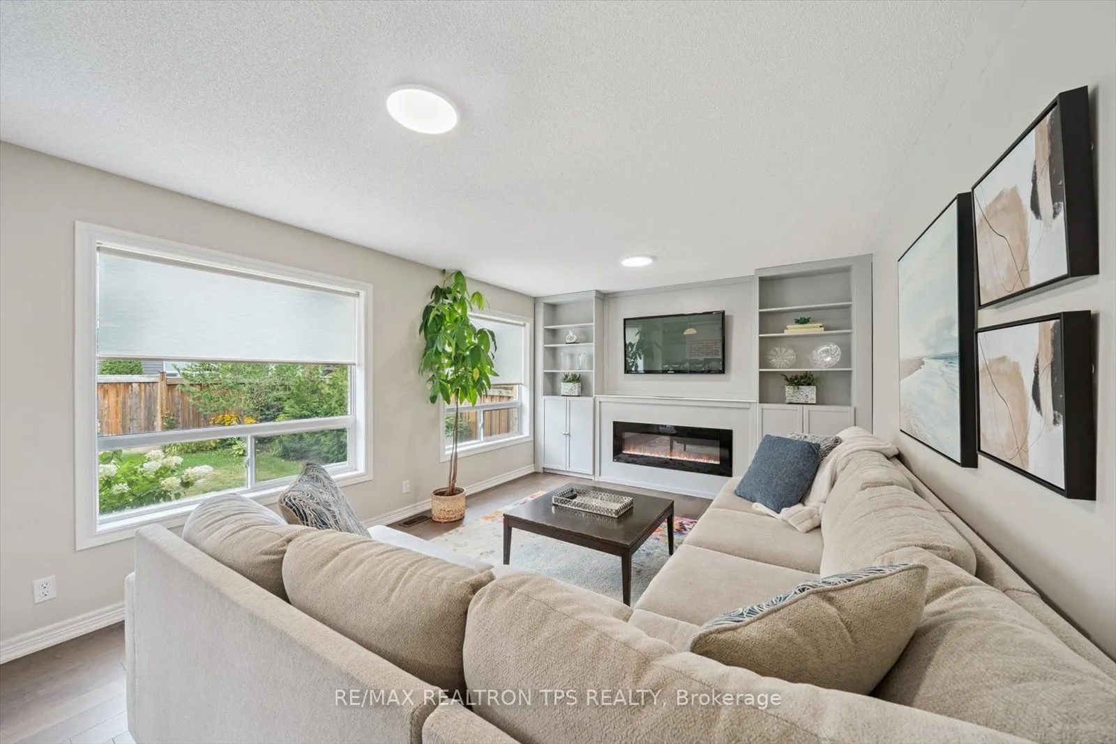205 Blackwell Crescent