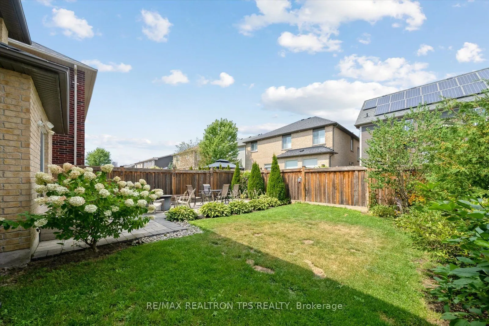 205 Blackwell Crescent