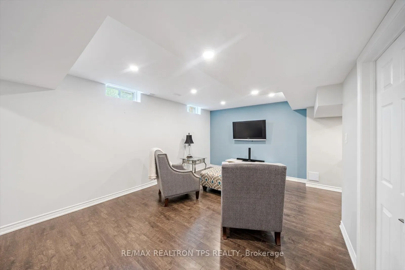 205 Blackwell Crescent