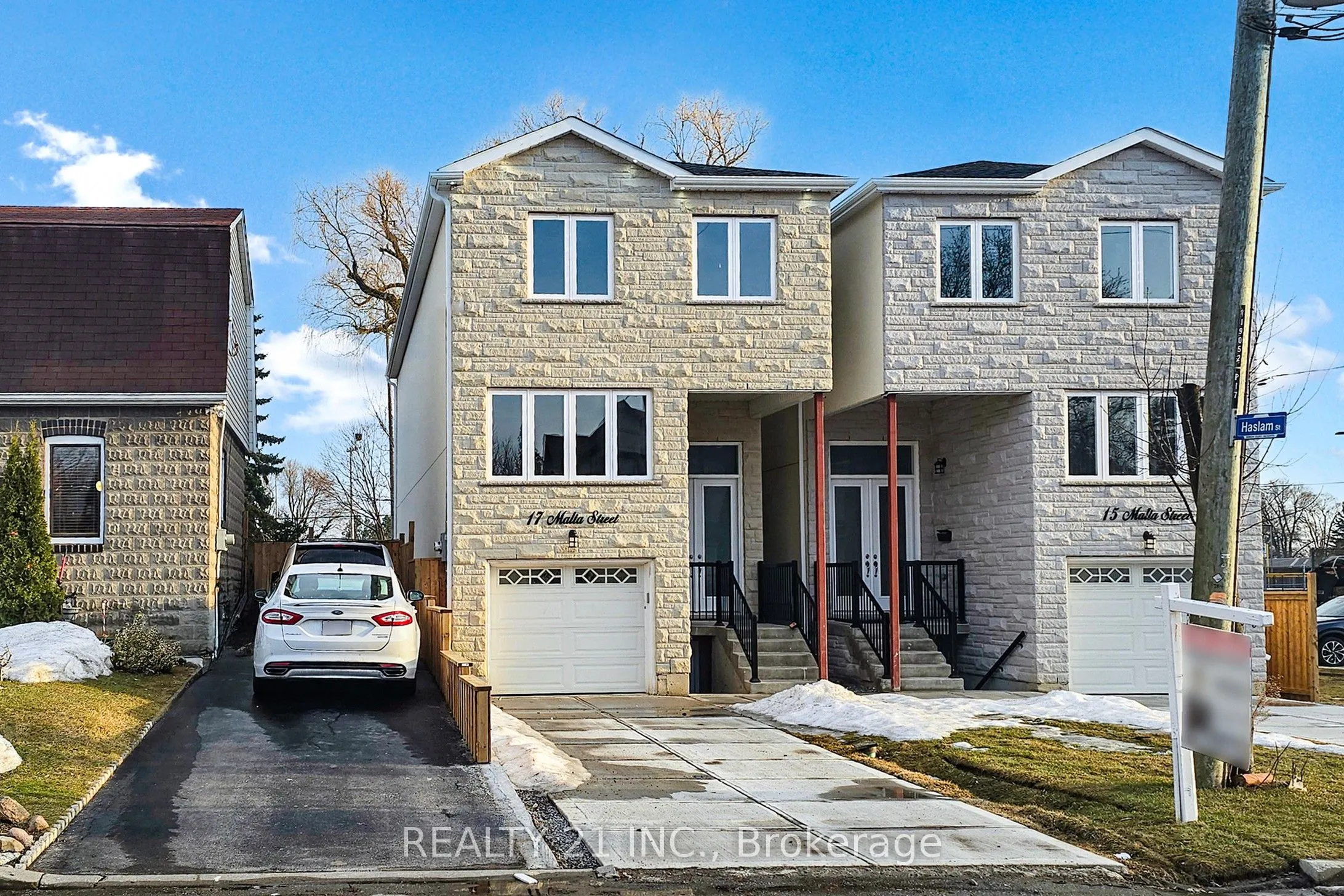 17 Malta Street, #(Main and 2nd)